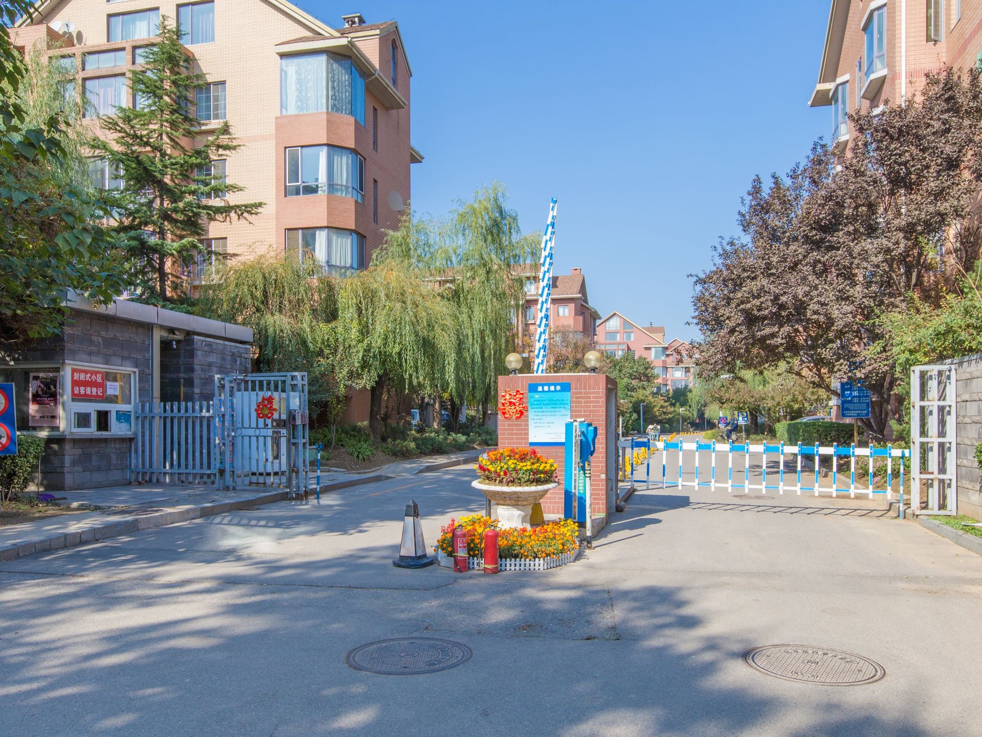 奥林匹克花园二期 environment