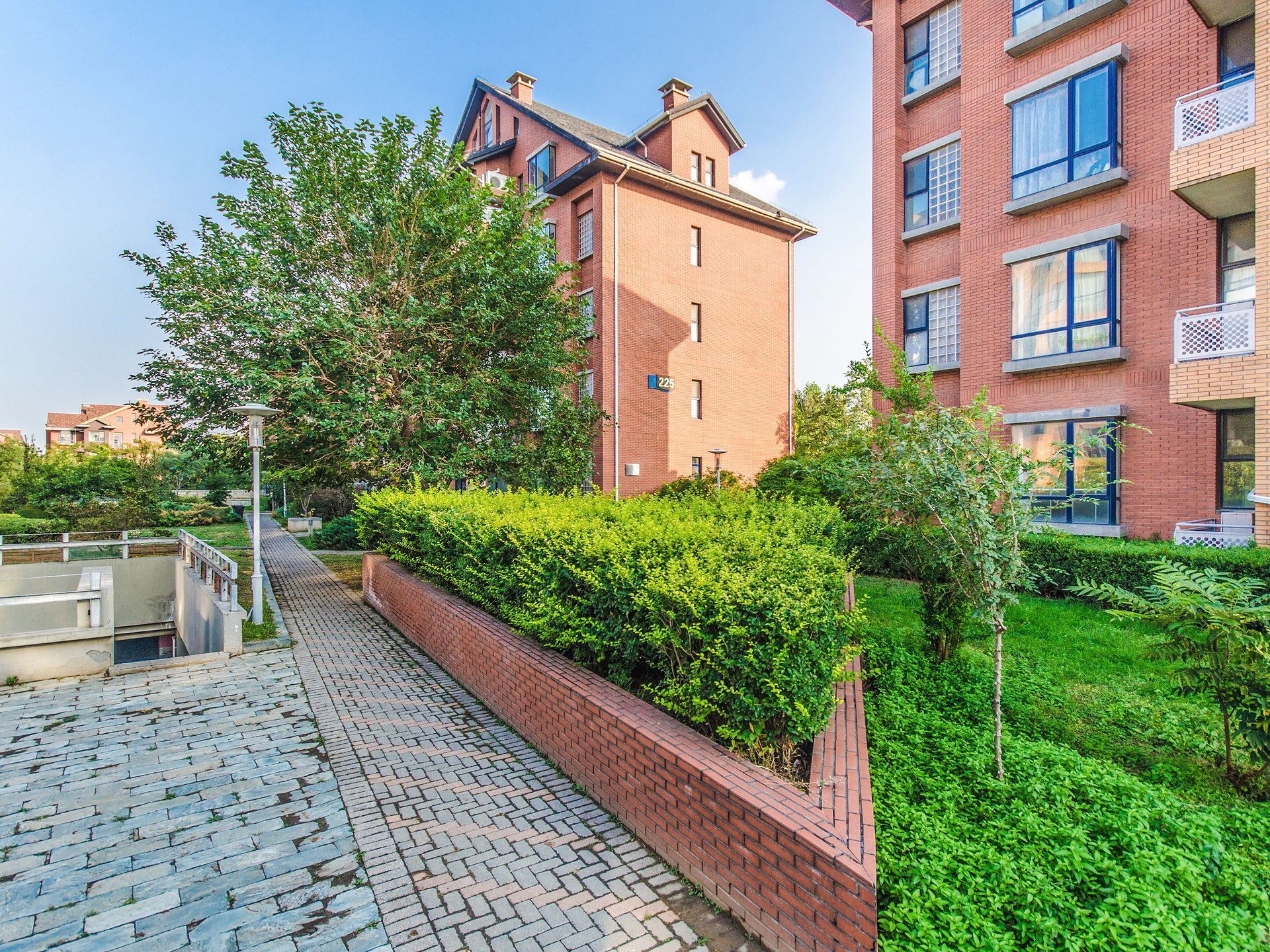 奥林匹克花园二期 environment