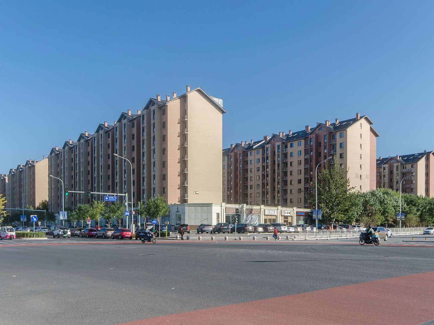 奥林匹克花园四期 environment