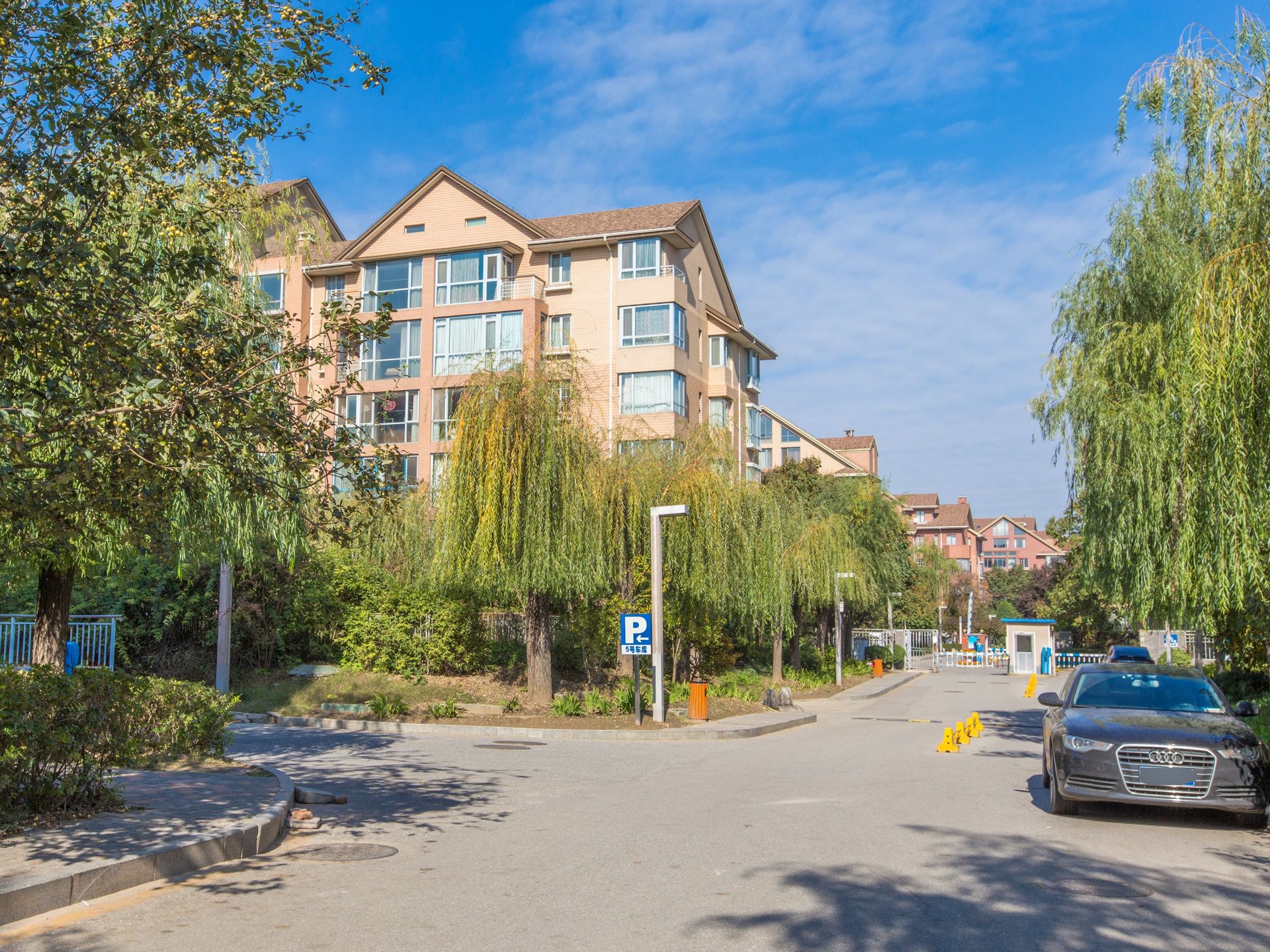 奥林匹克花园一期 environment