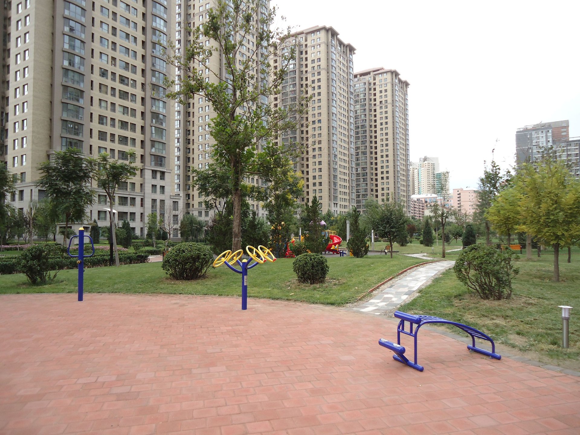 保利金泉 environment