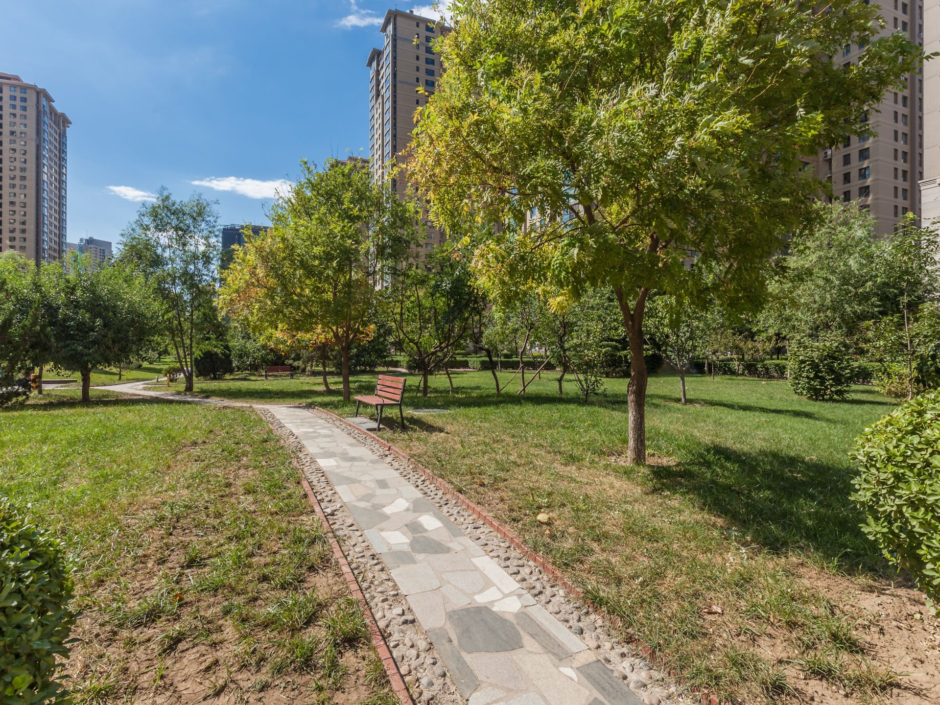 保利金泉 environment