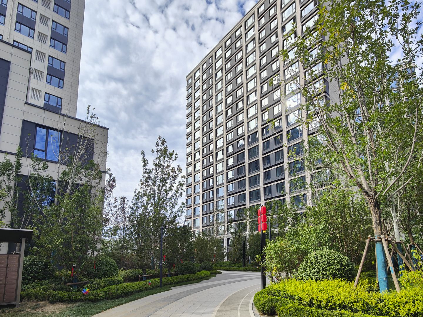 保利锦上 environment