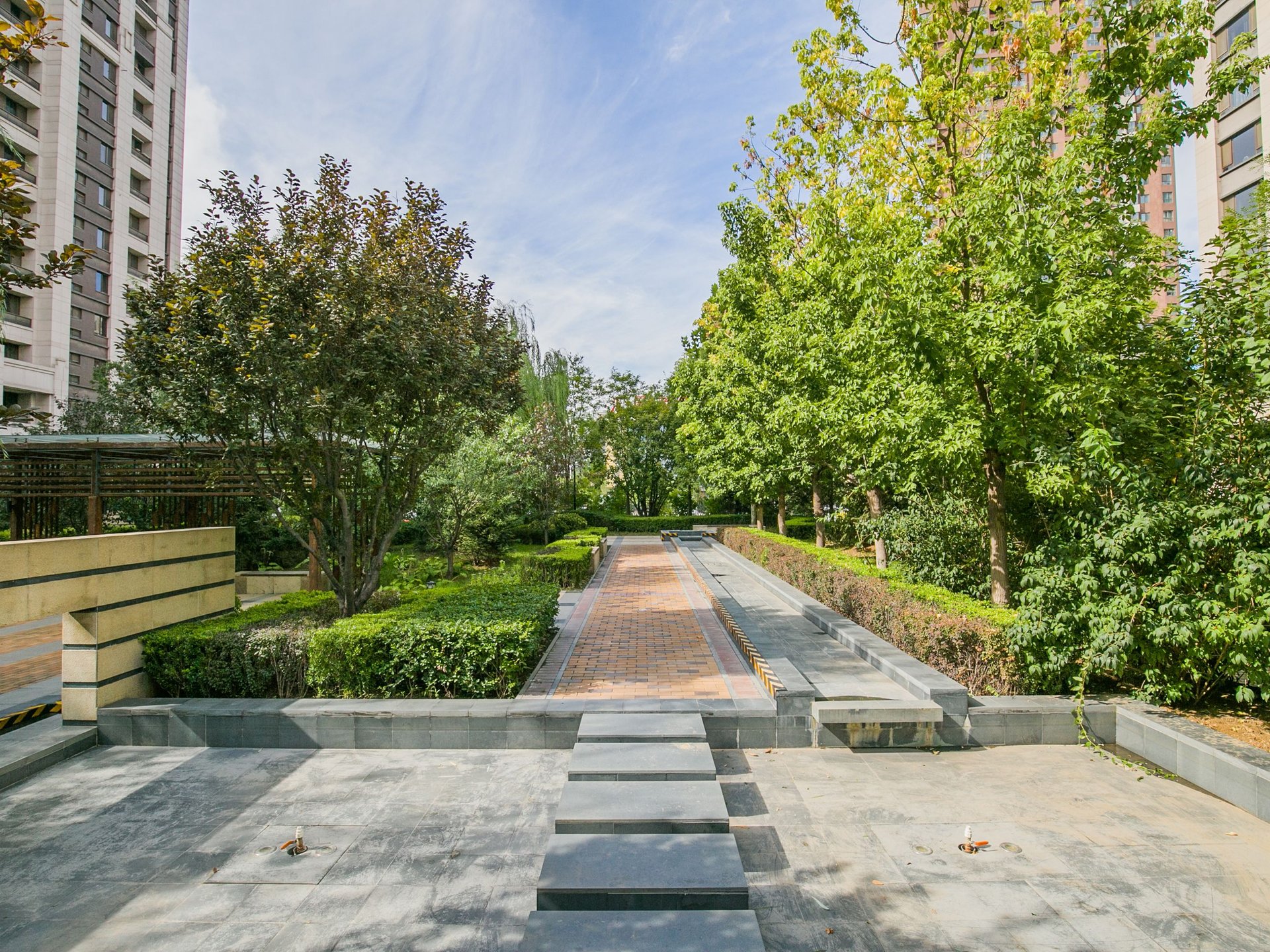 保利中央公园 environment