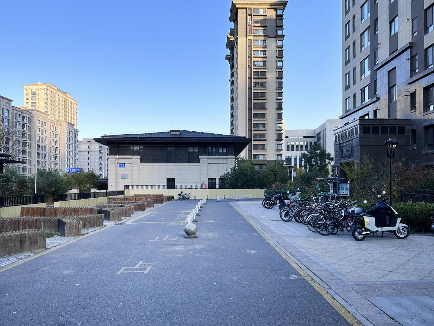 北京城建·龙樾西山 environment