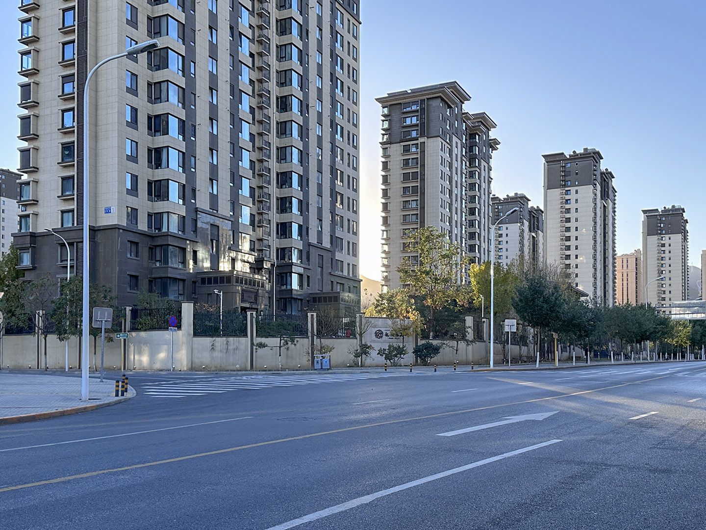 北京城建·龙樾西山 environment