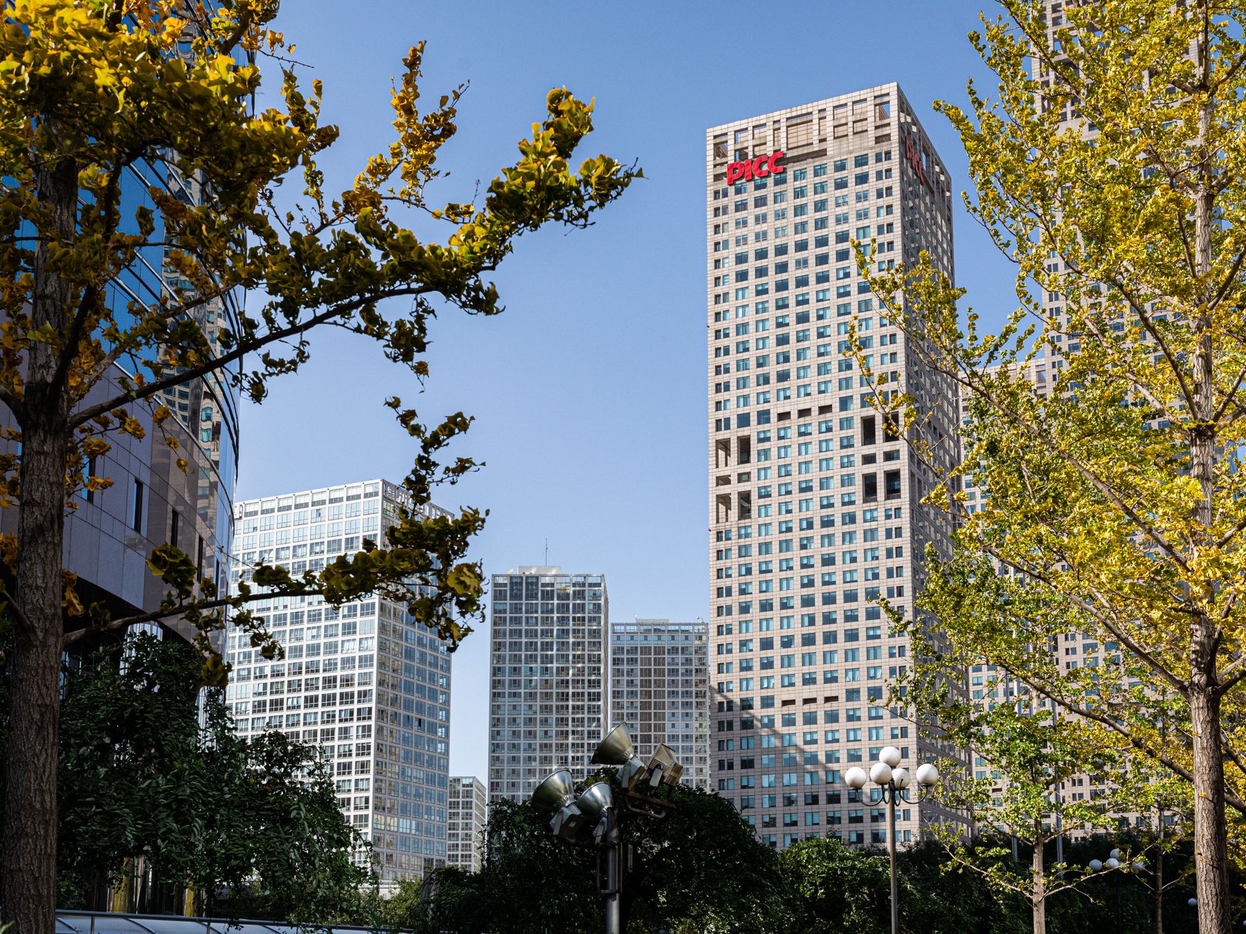 北京银泰中心 environment