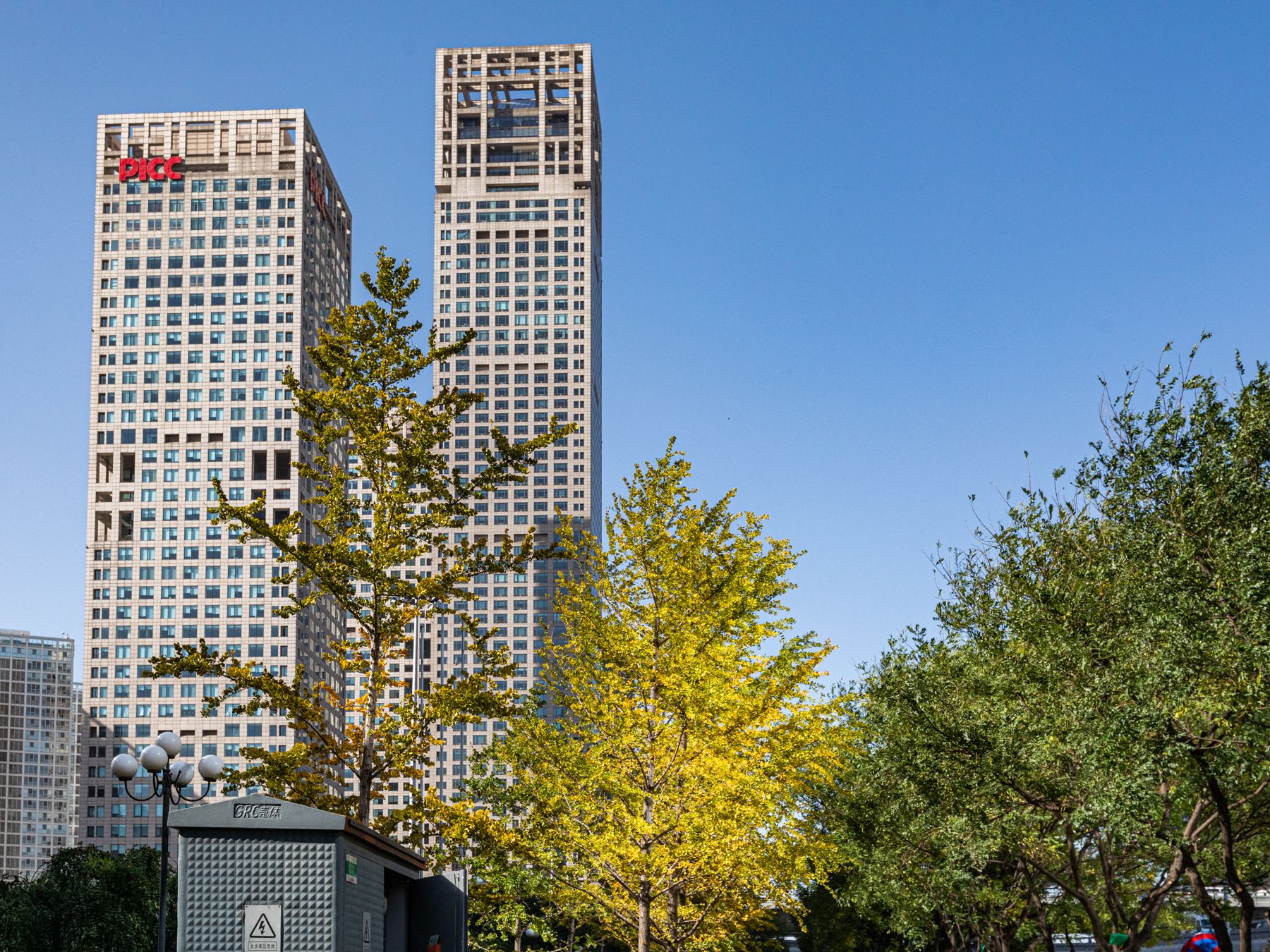 北京银泰中心 environment