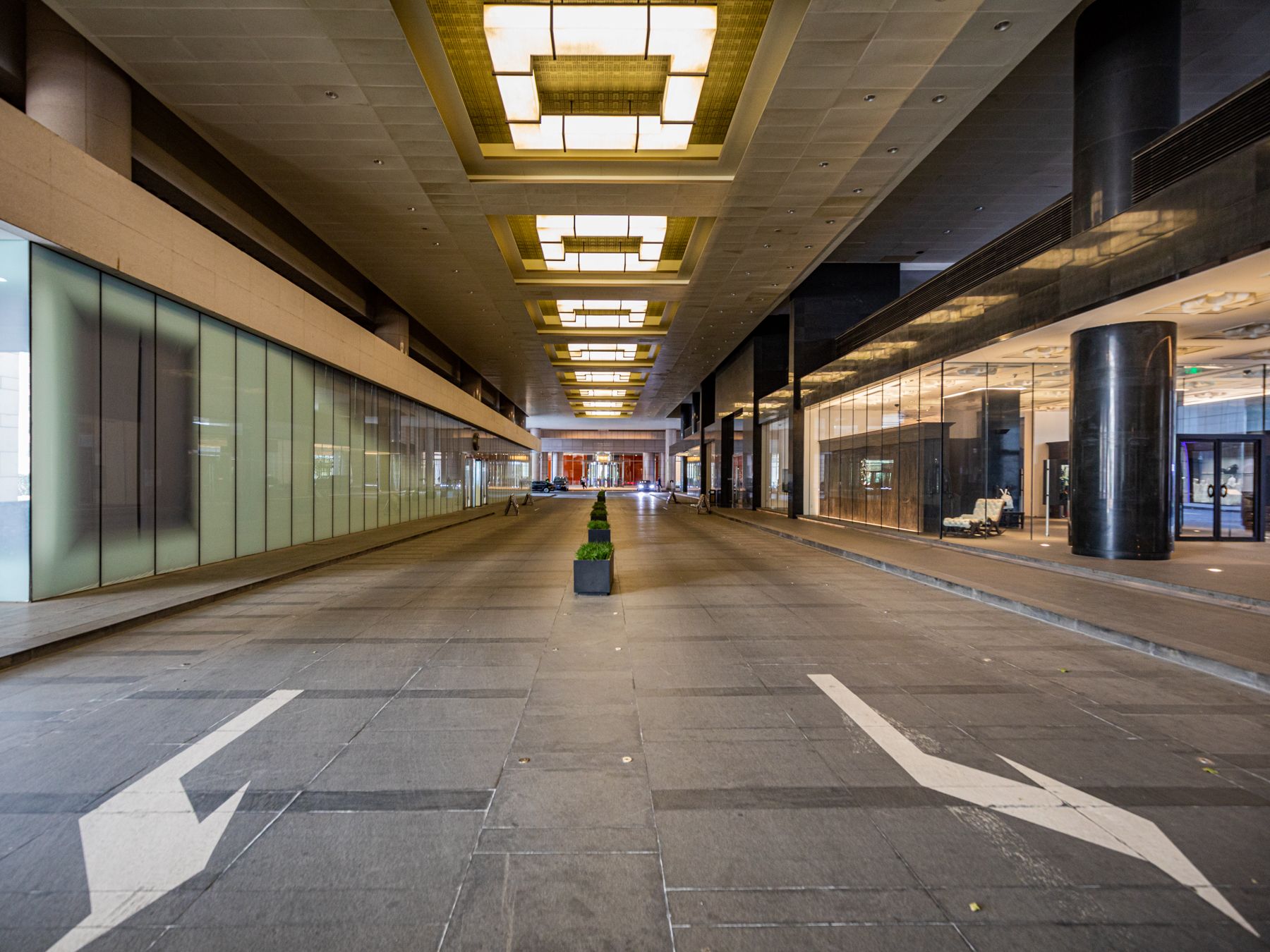 北京银泰中心 environment