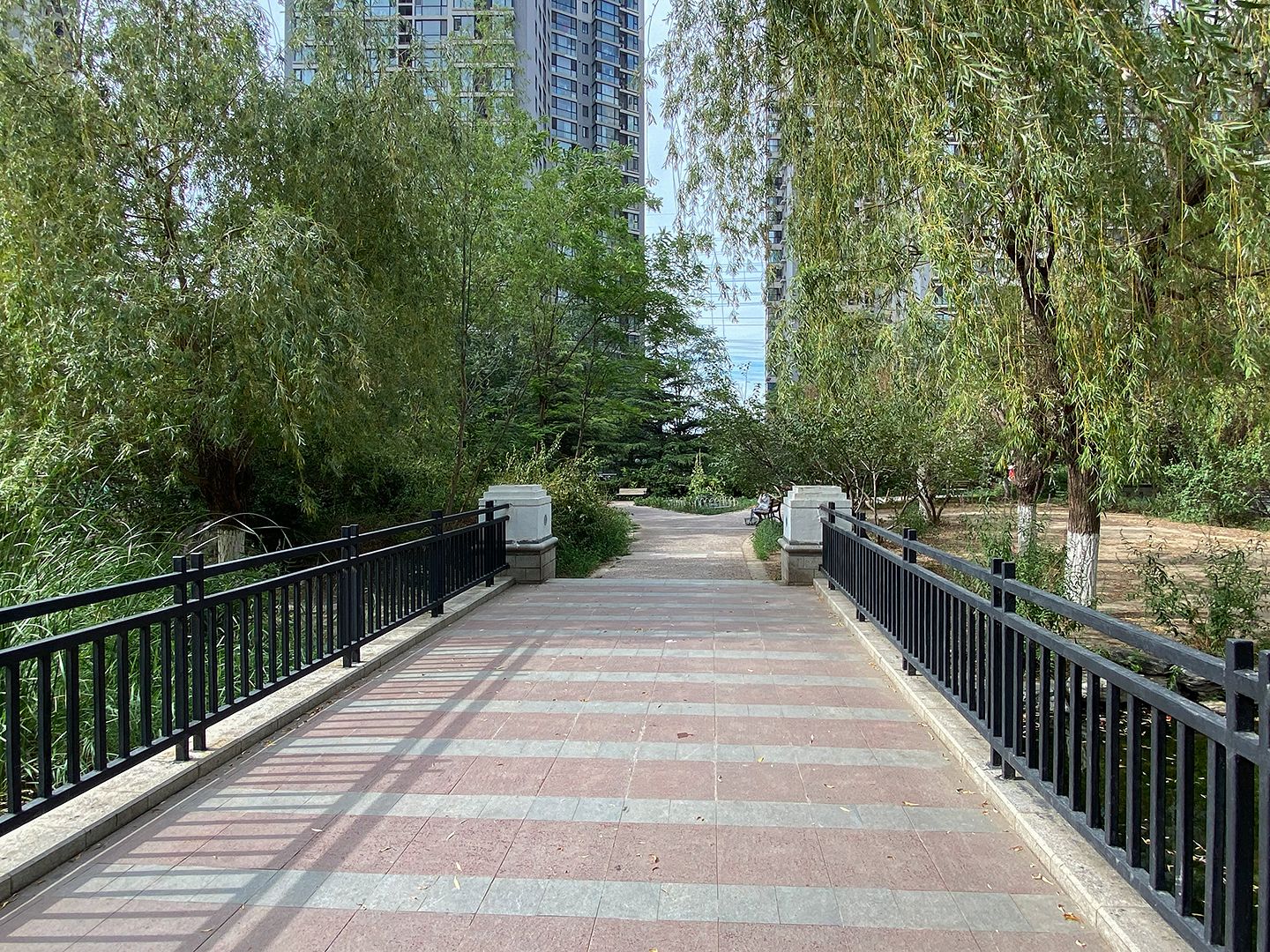 北苑家园望春园 environment