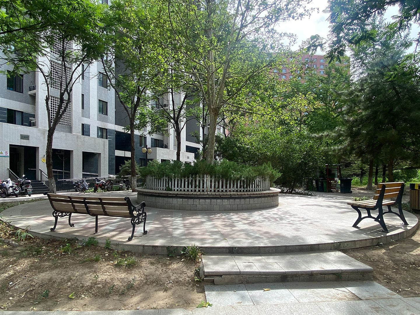 北苑家园望春园 environment