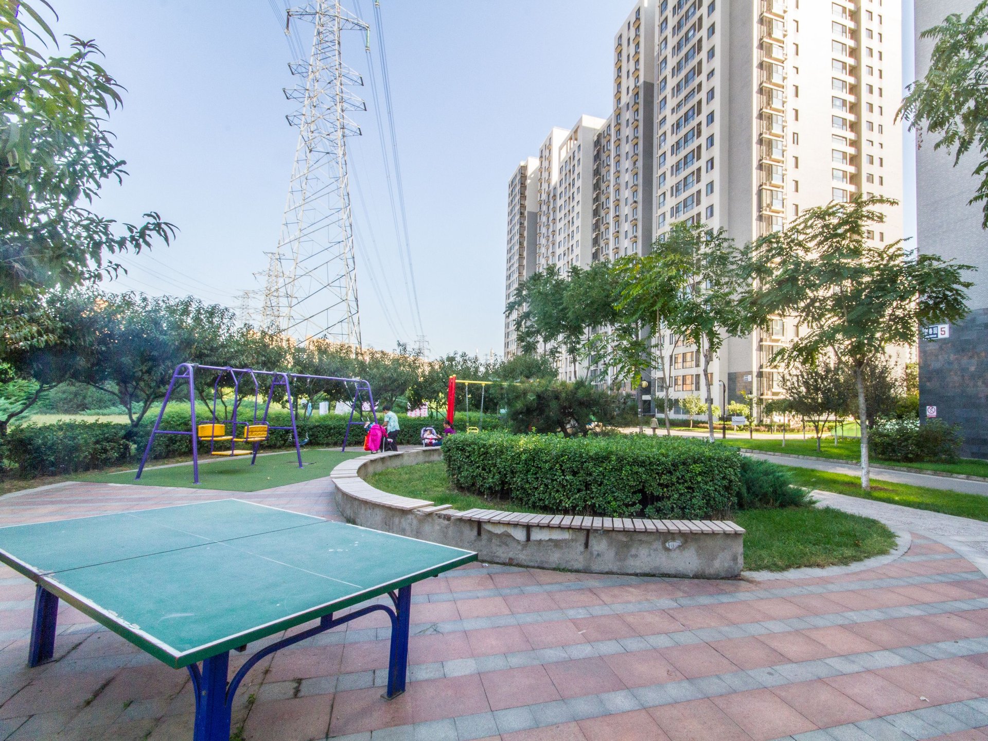 北苑家园望春园 environment