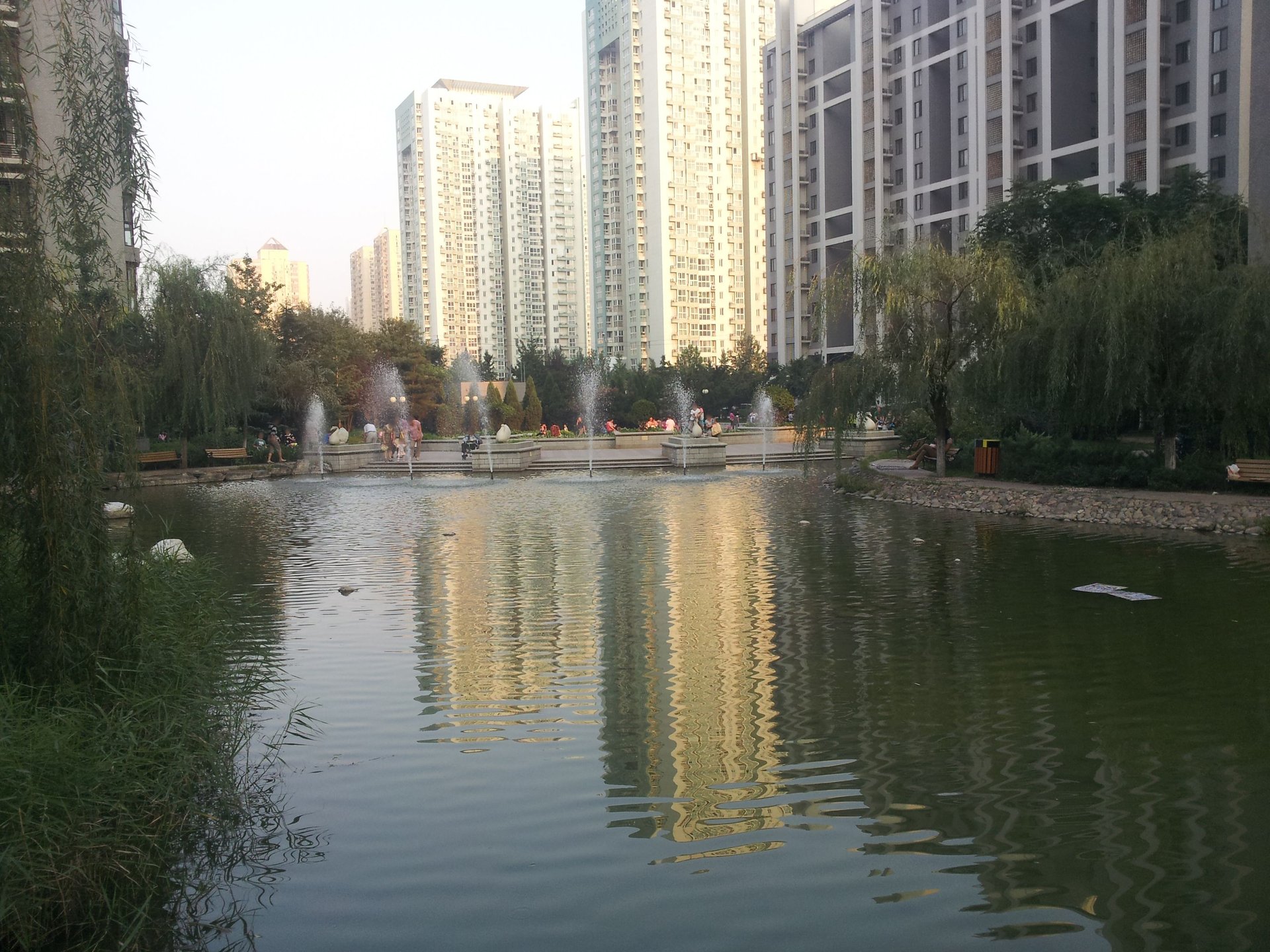 北苑家园望春园 environment