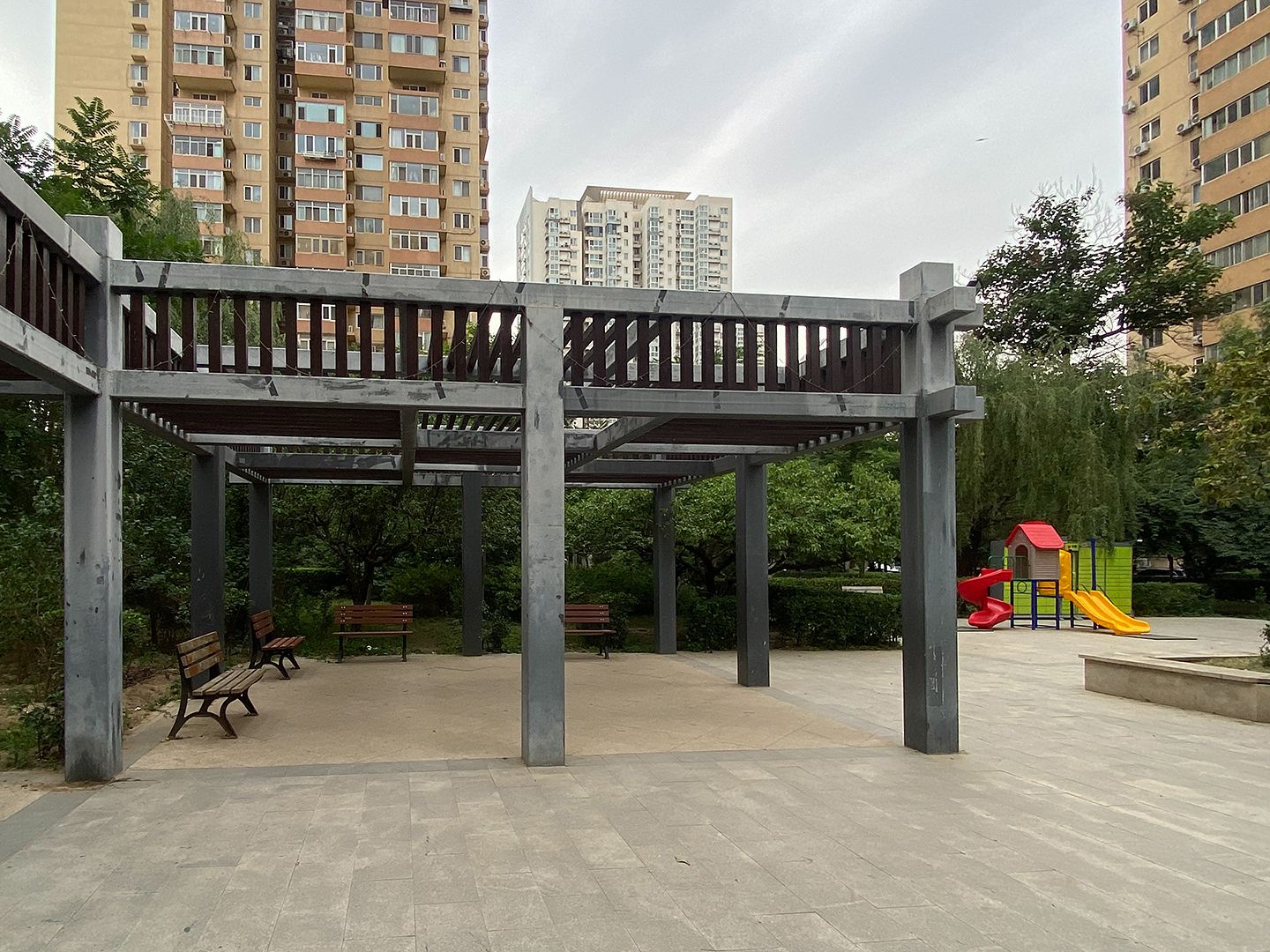 北苑家园绣菊园 environment