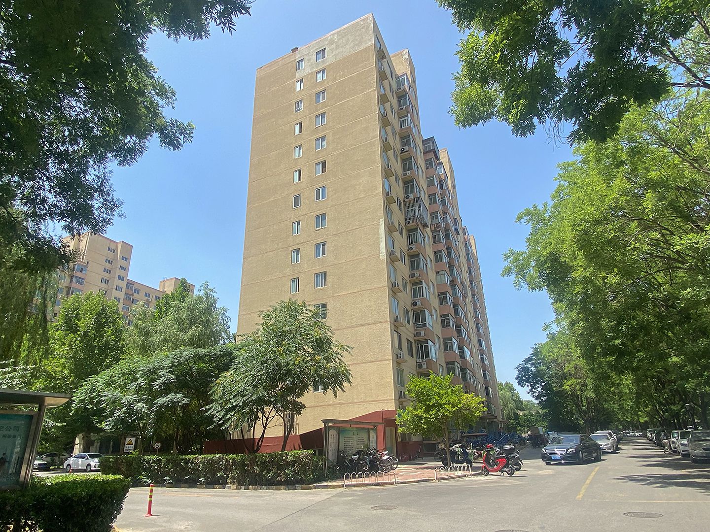 北苑家园绣菊园 environment