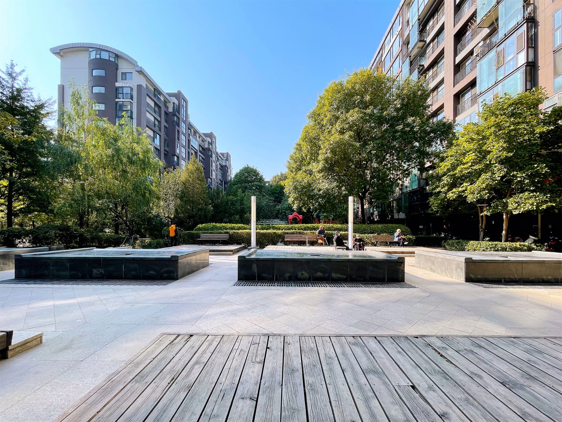 本家润园一期 environment