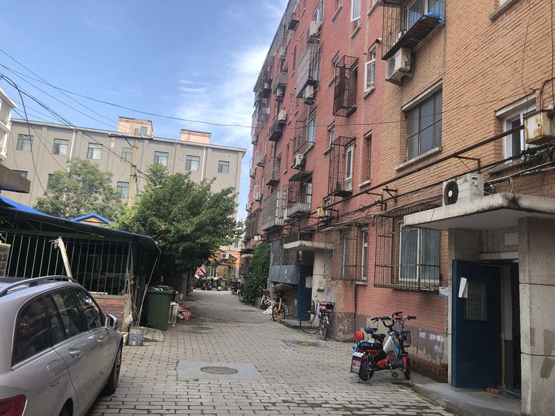 电信宿舍 environment