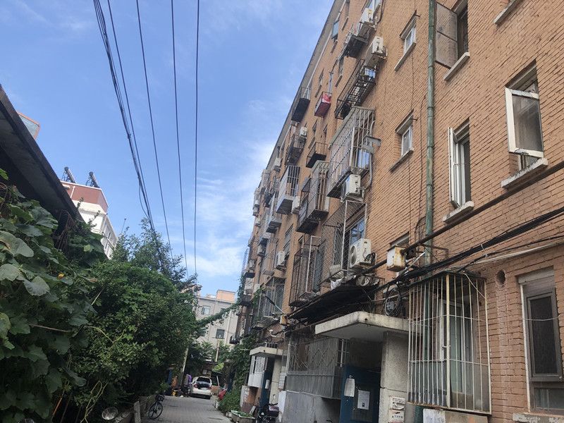 电信宿舍 environment