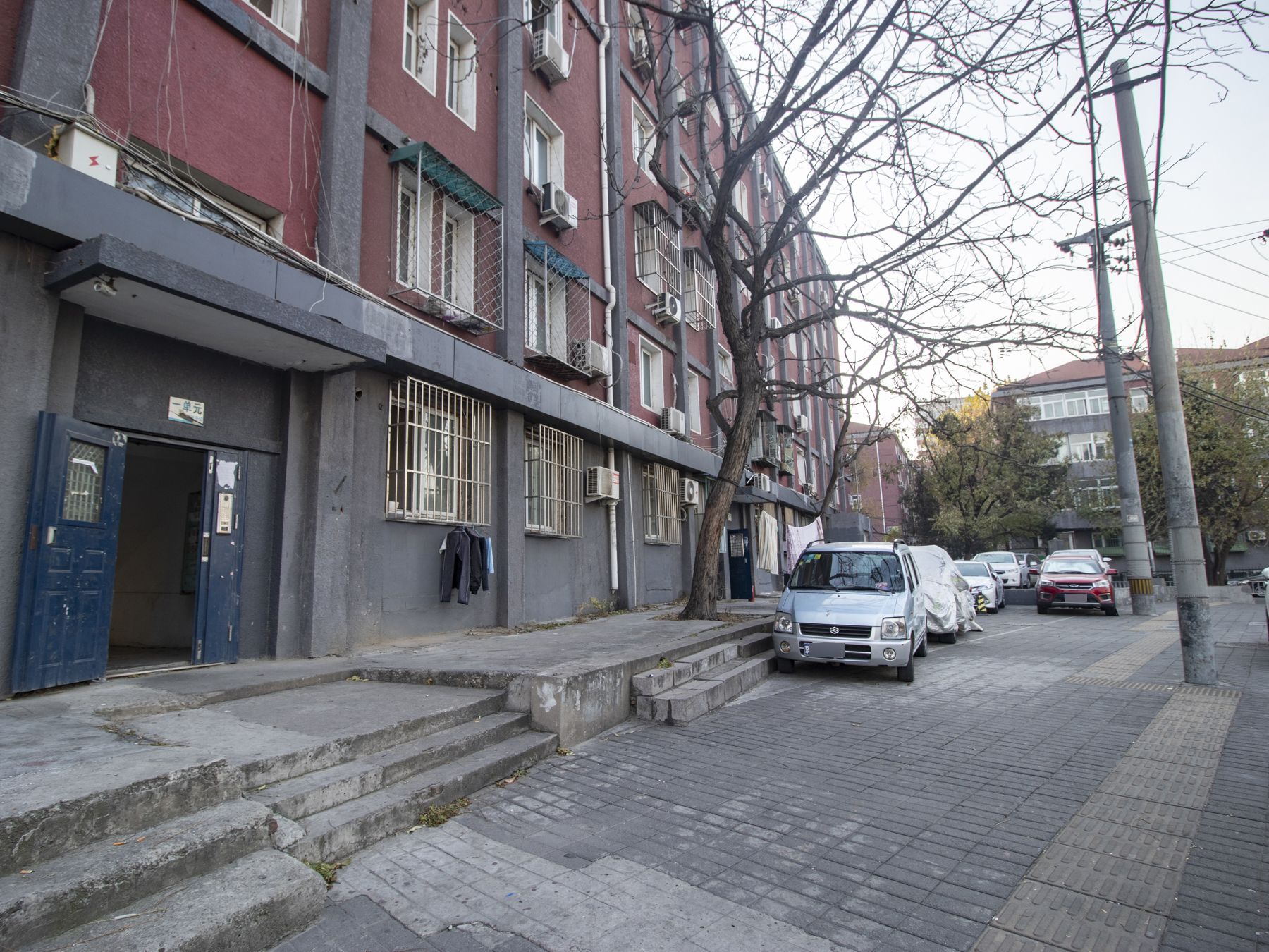 东大桥东里 environment