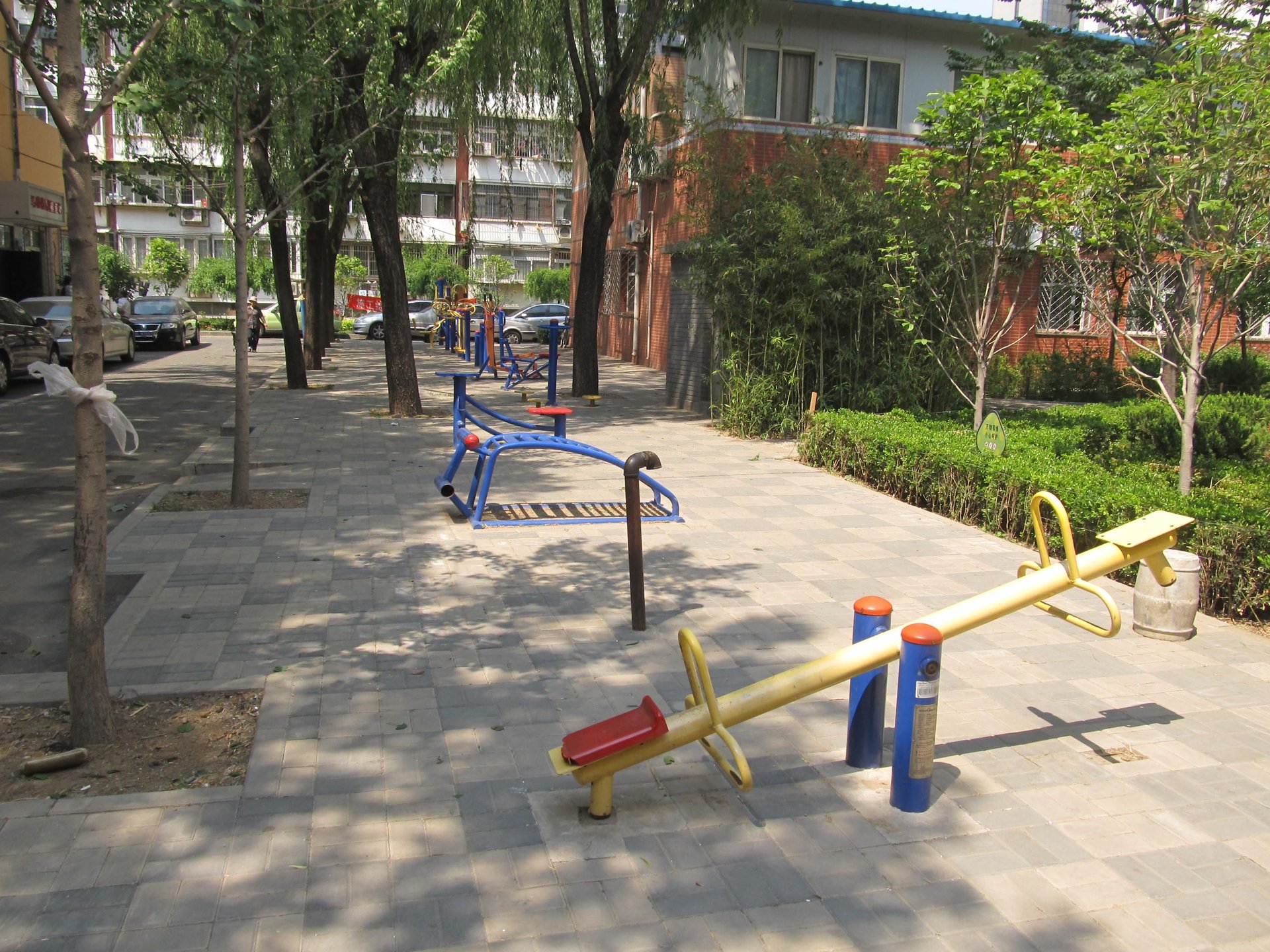 东土城路13号院 environment