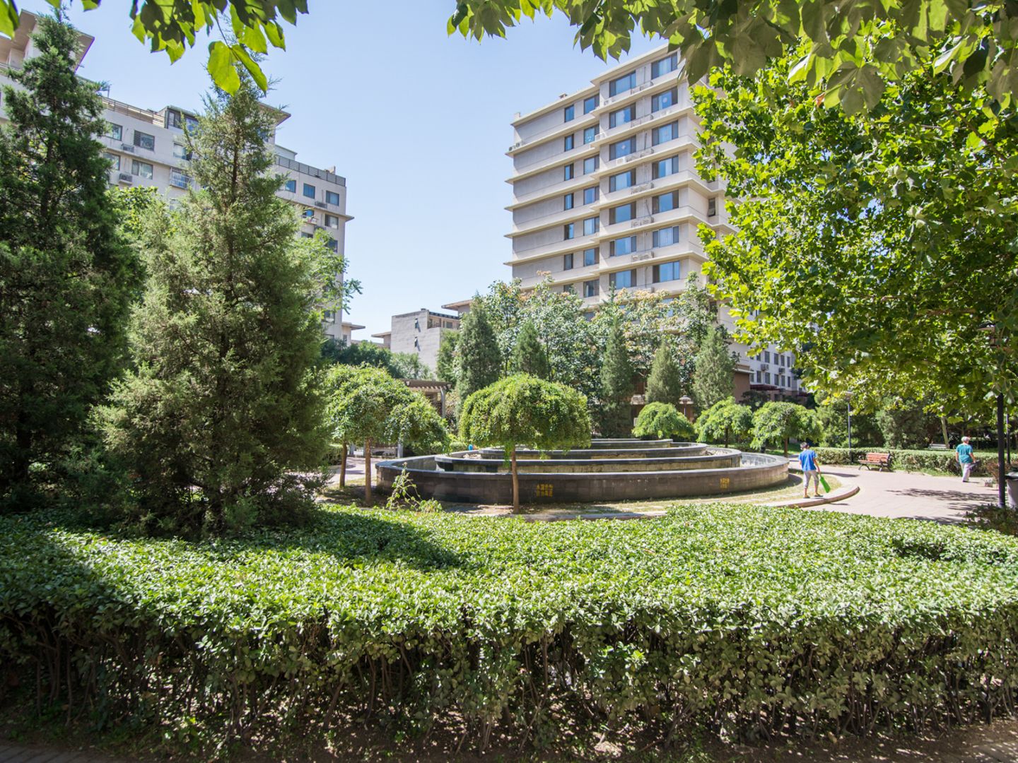 东一时区 environment