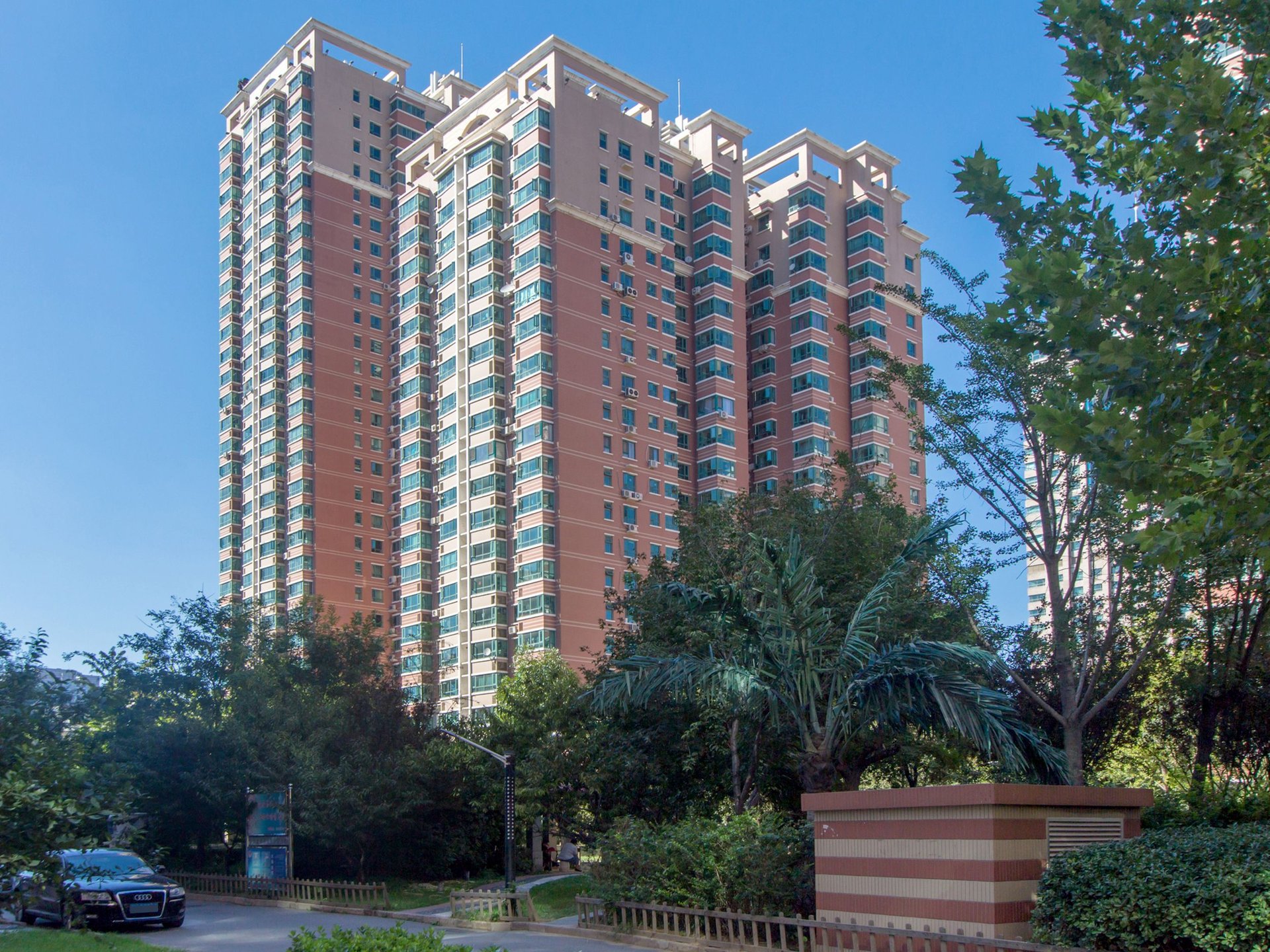 都会华庭 environment