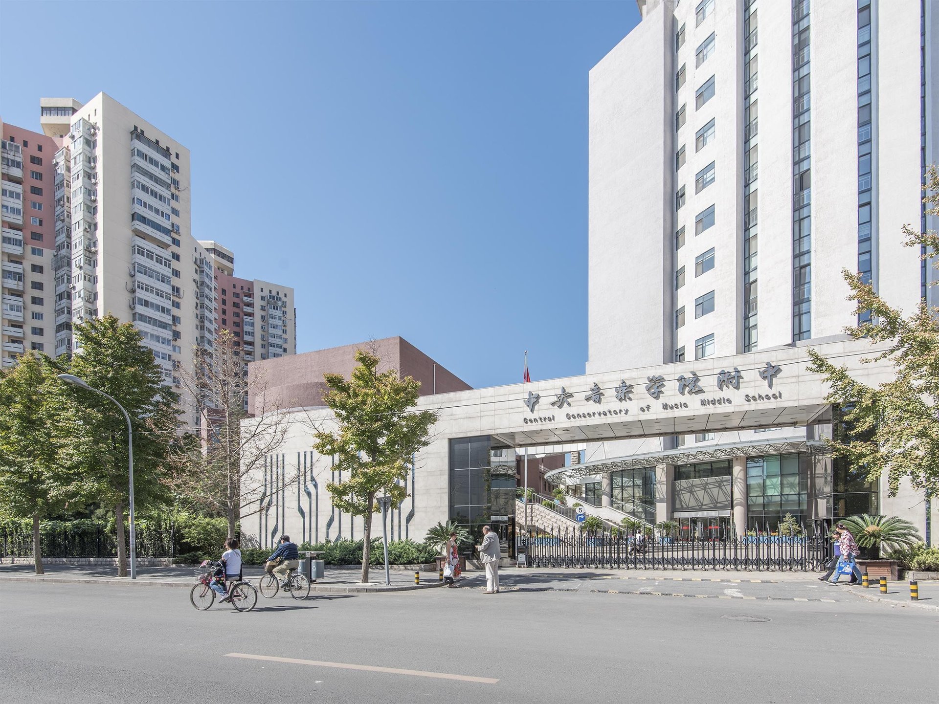 芳群园一区 environment