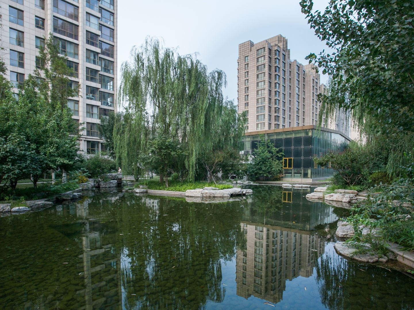 泛海国际居住区兰海园 environment