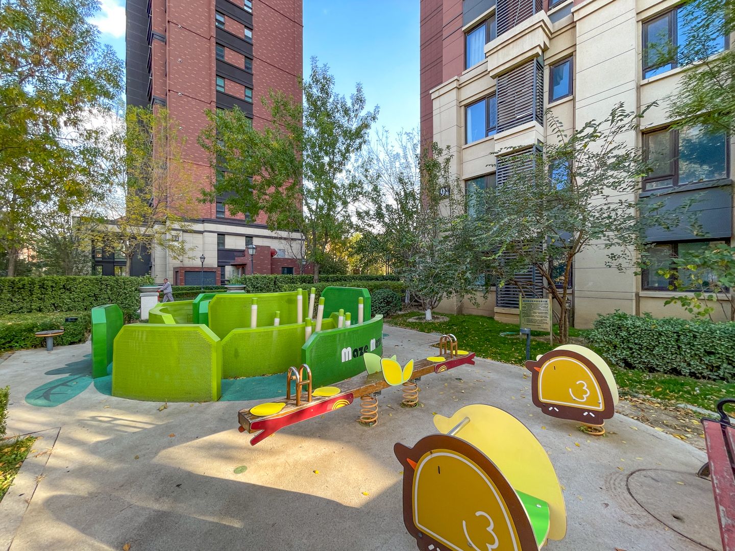 翡翠公园一期 environment