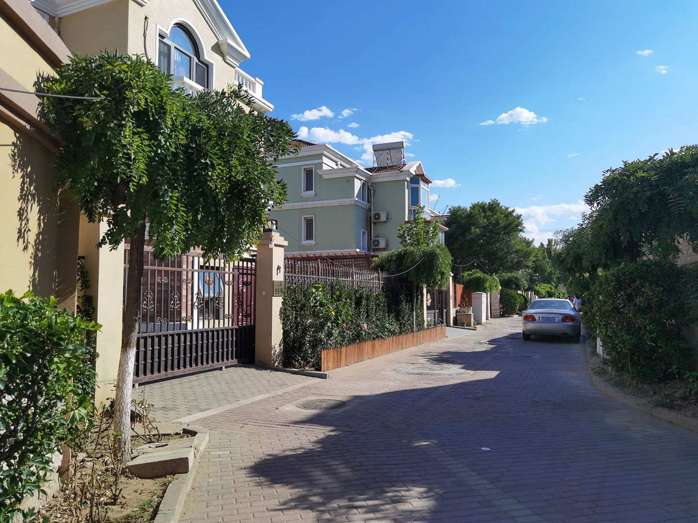 枫露皇苑 environment