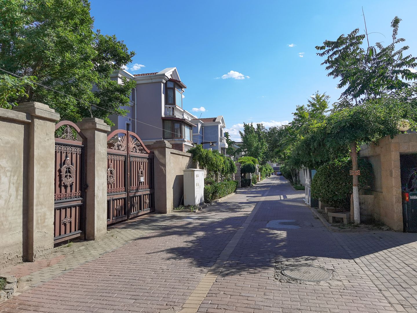 枫露皇苑 environment