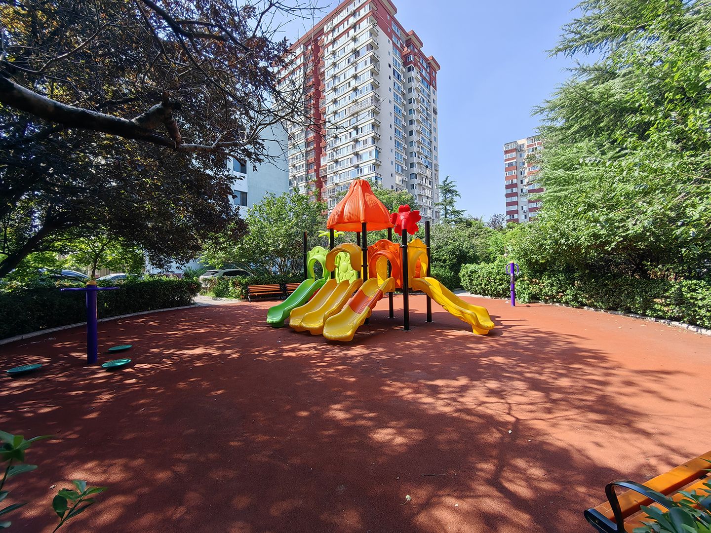 富莱茵花园 environment