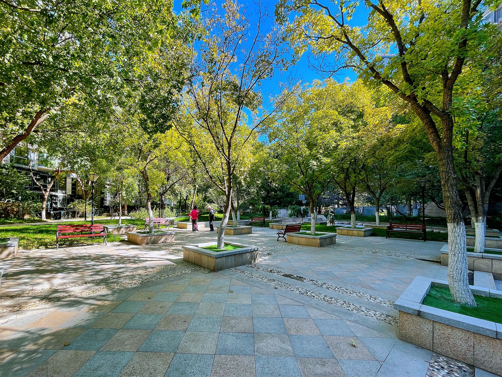 富力城B区 environment