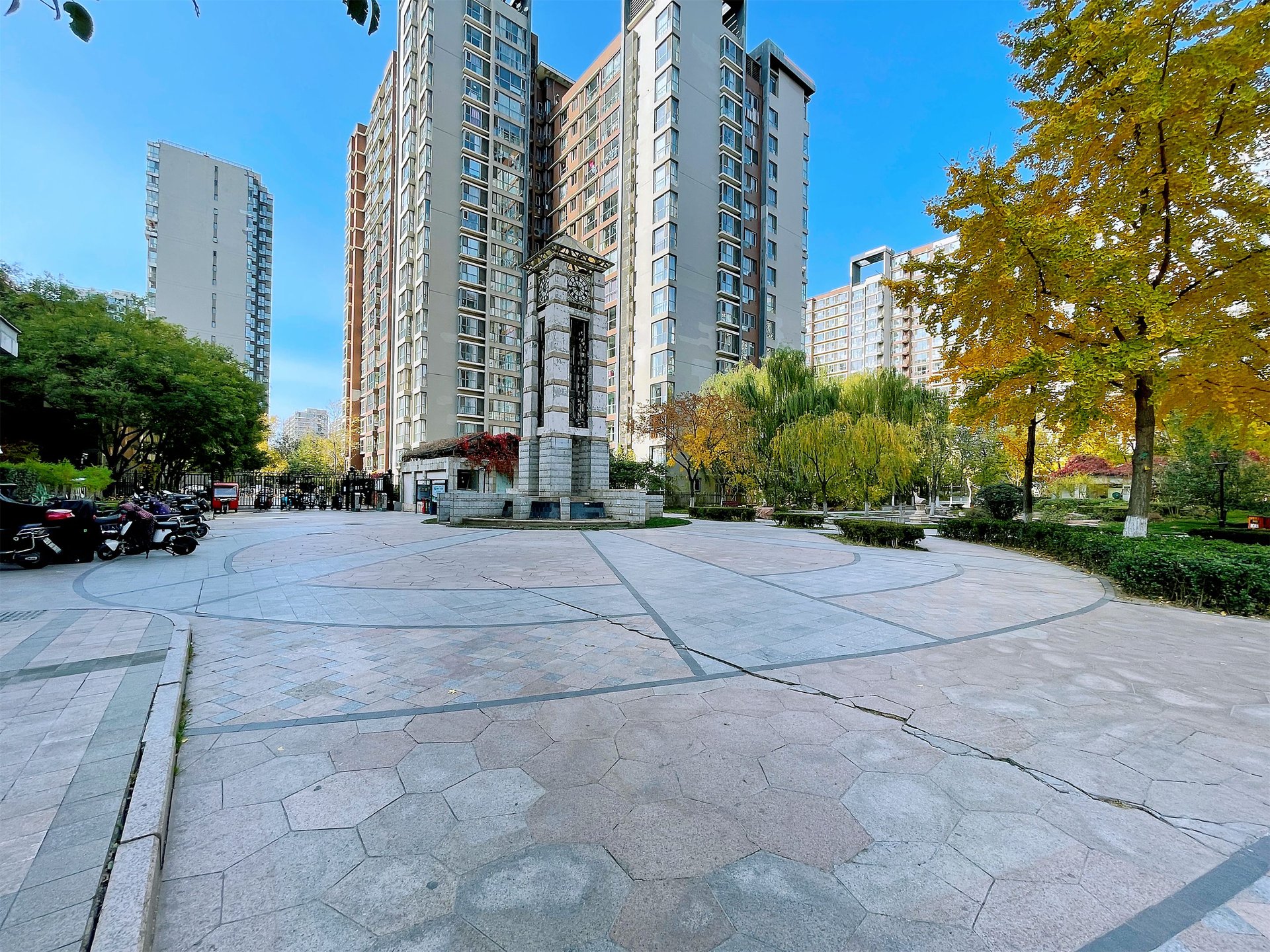 富力城C区 environment