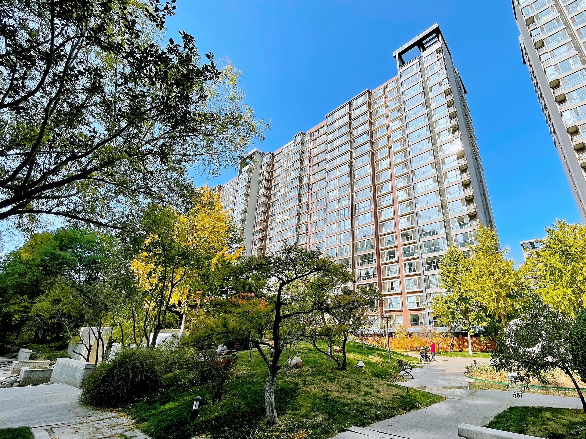 富力城C区 environment