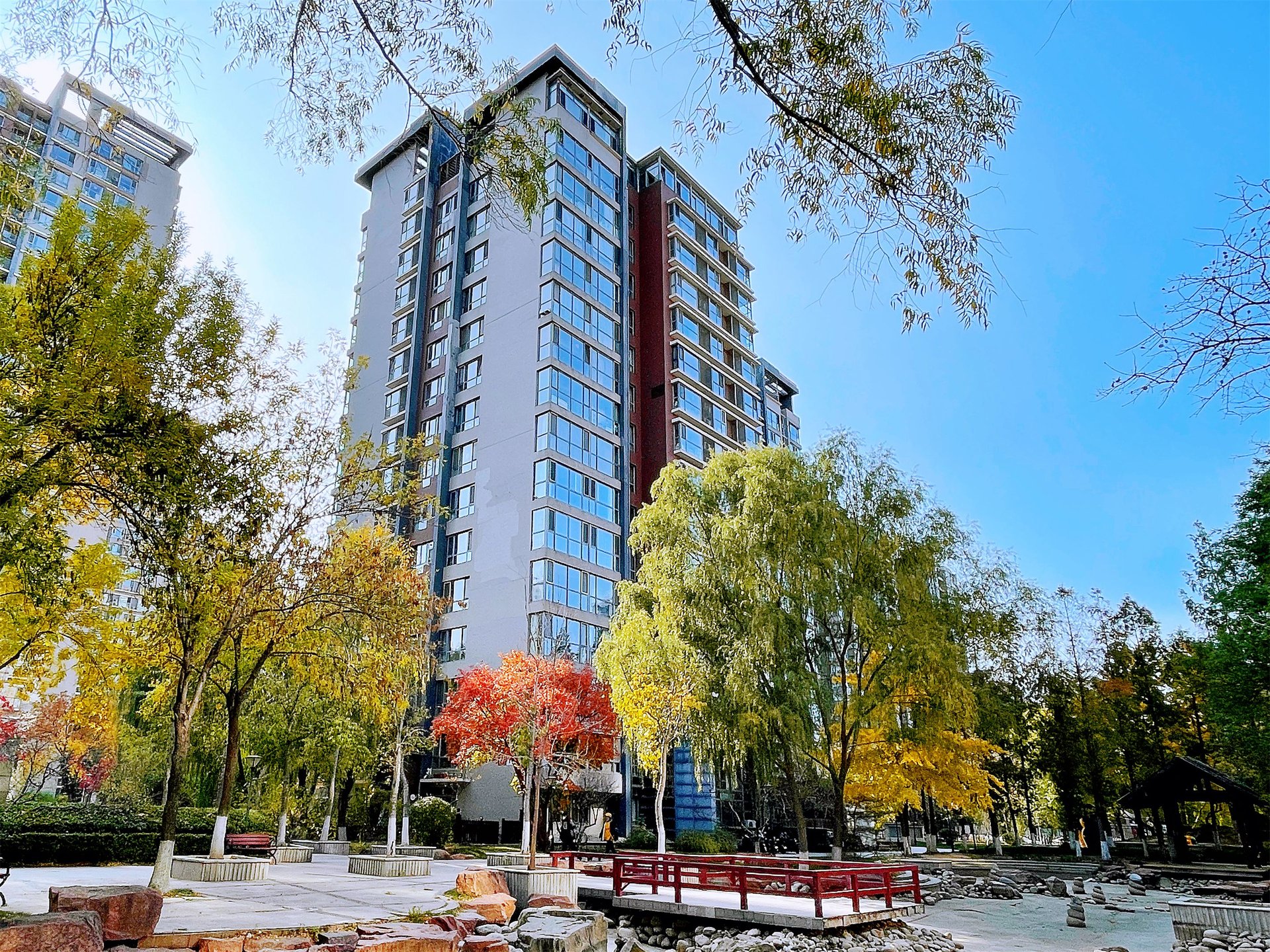 富力城C区 environment