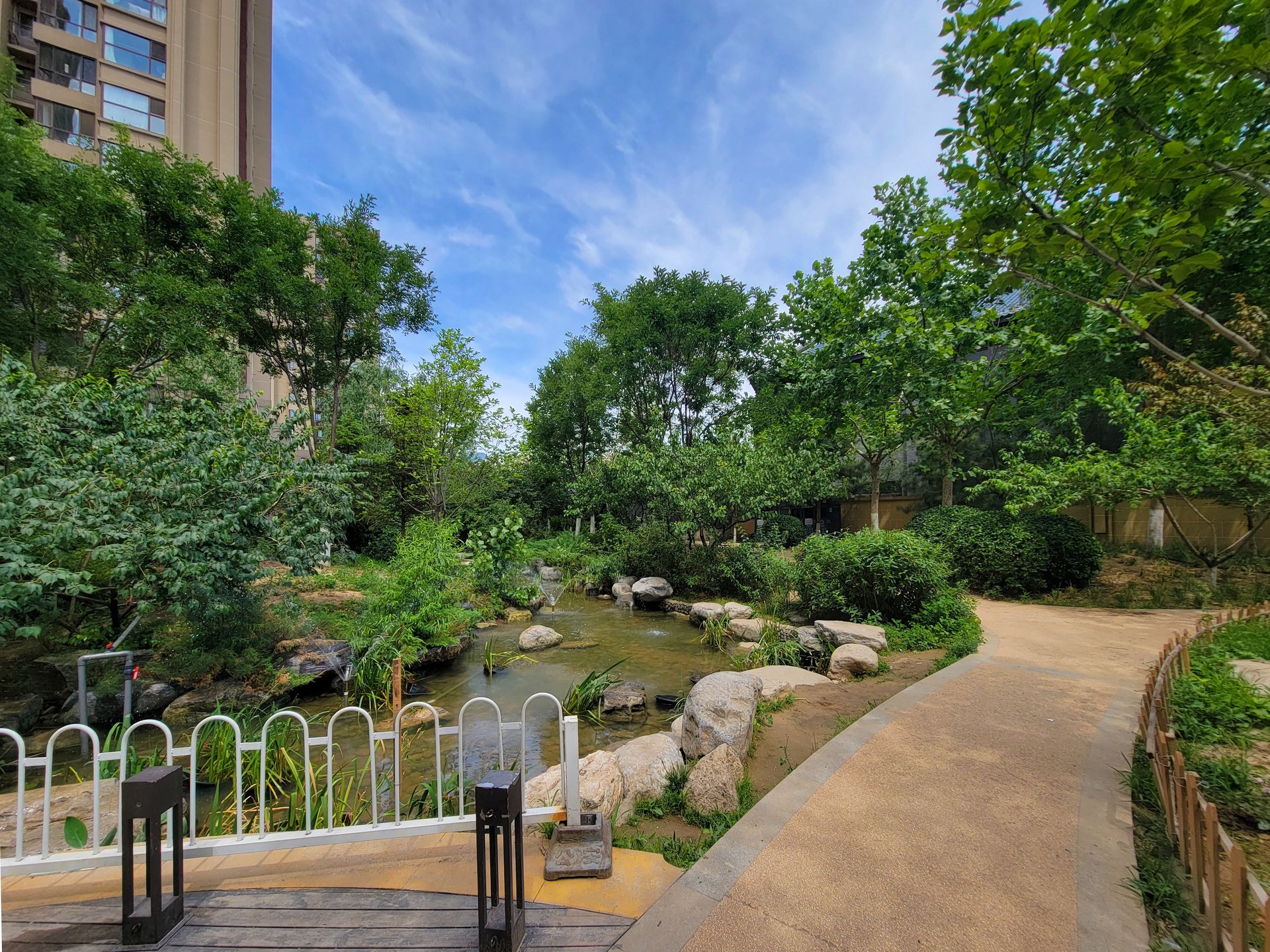 富力金禧花园 environment