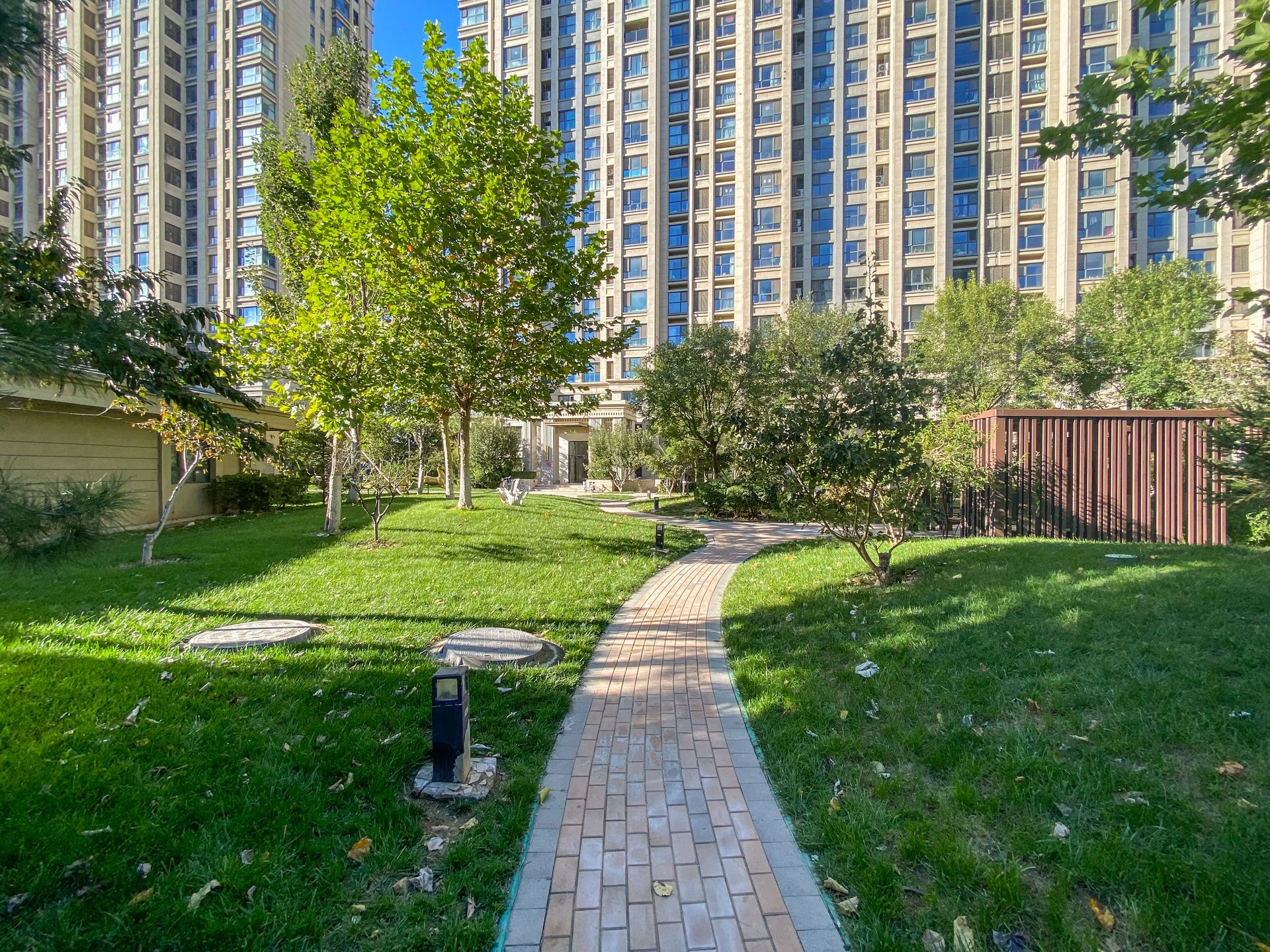 富力尚悦居A区 environment