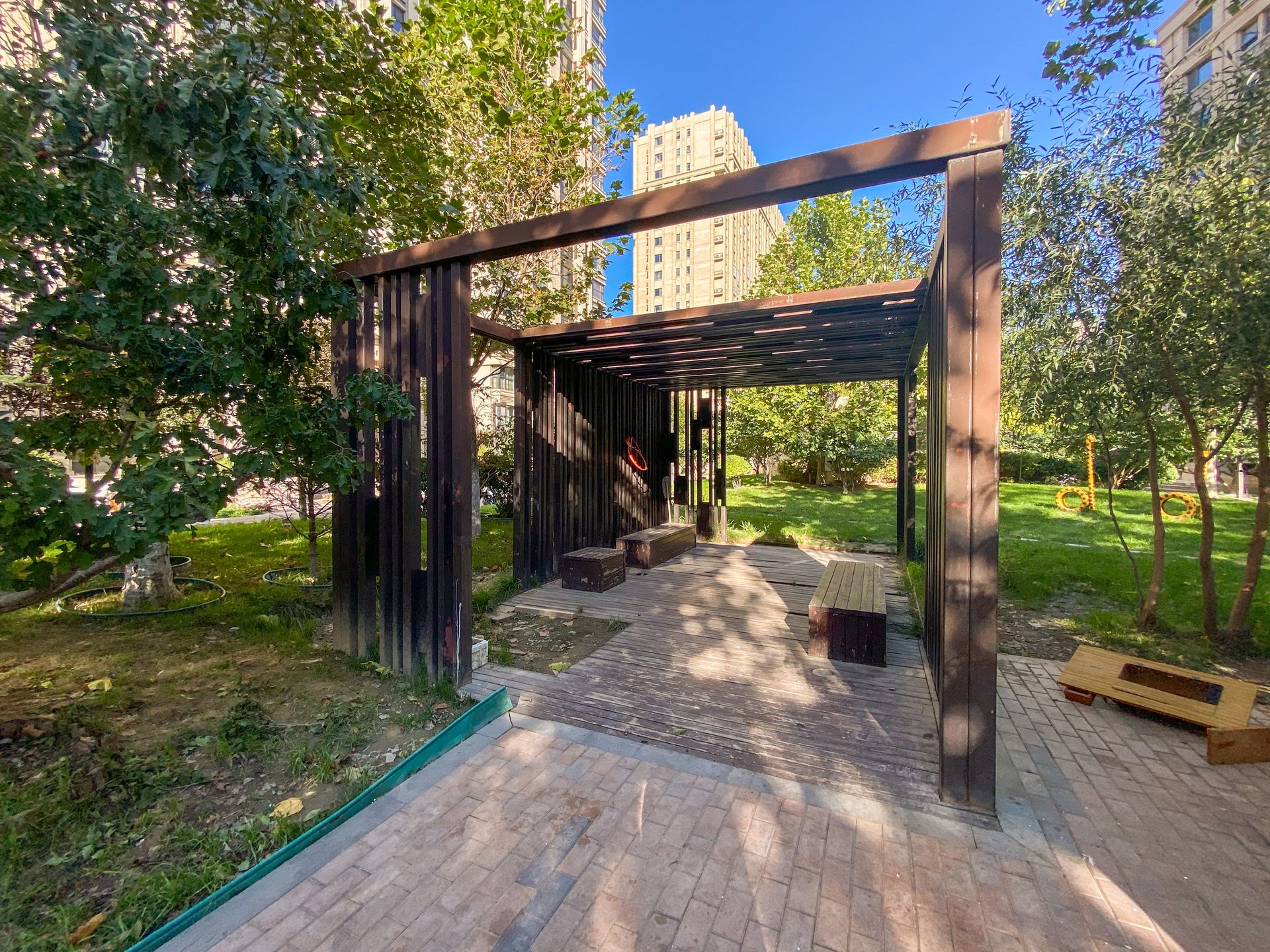 富力尚悦居A区 environment