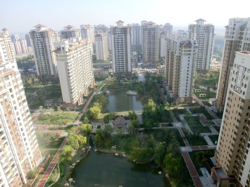 富力又一城C区 environment