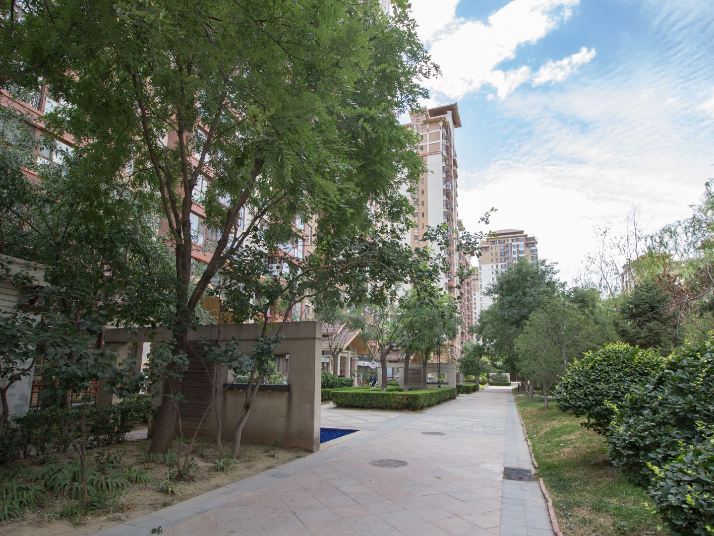 富力又一城C区 environment