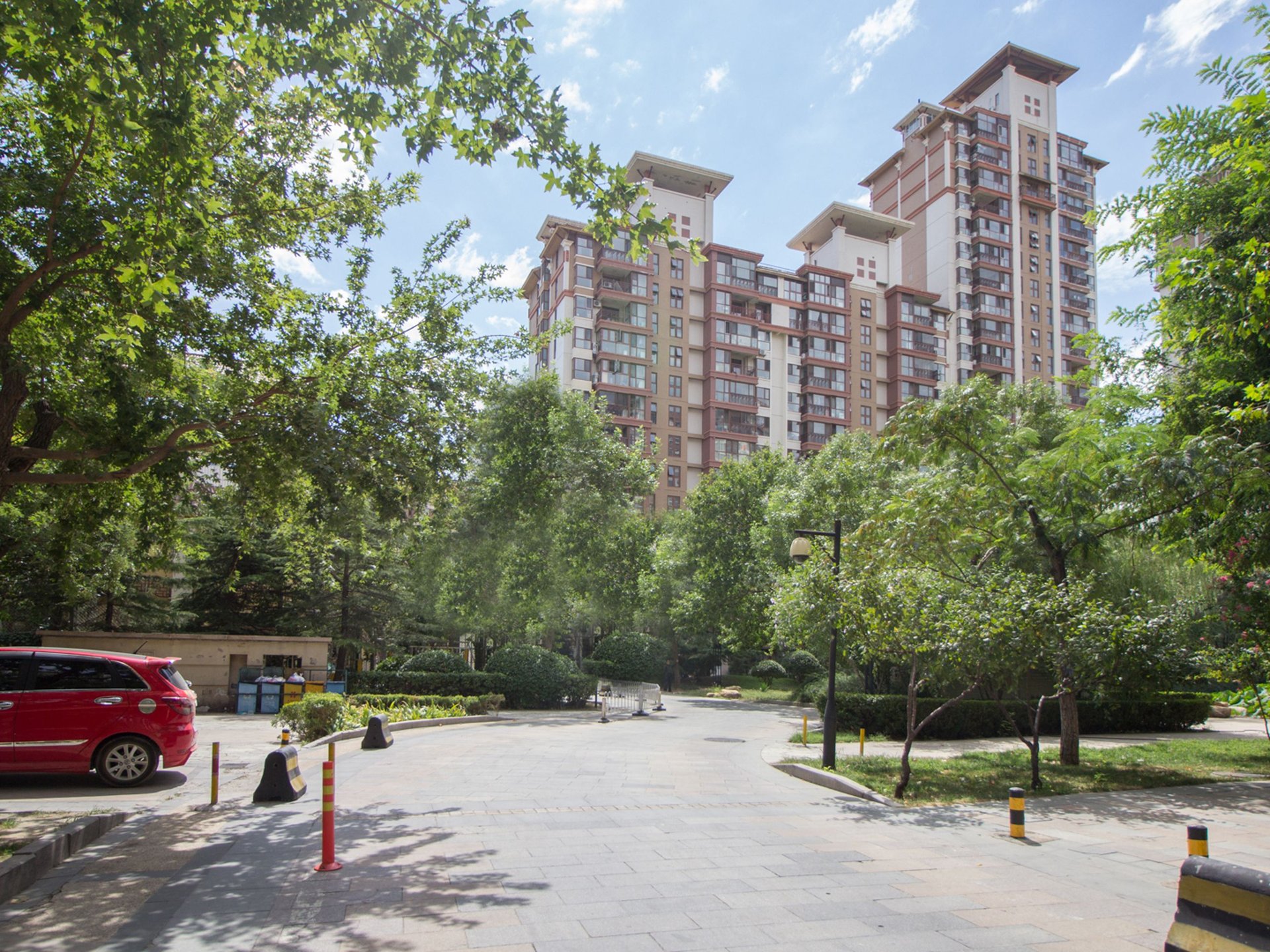 富力又一城C区 environment