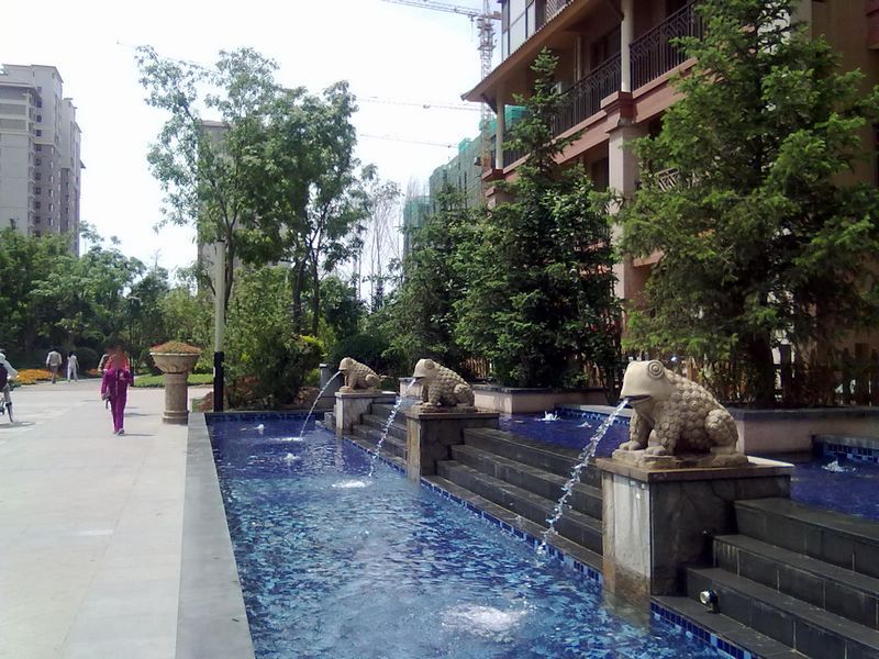 富力又一城C区 environment