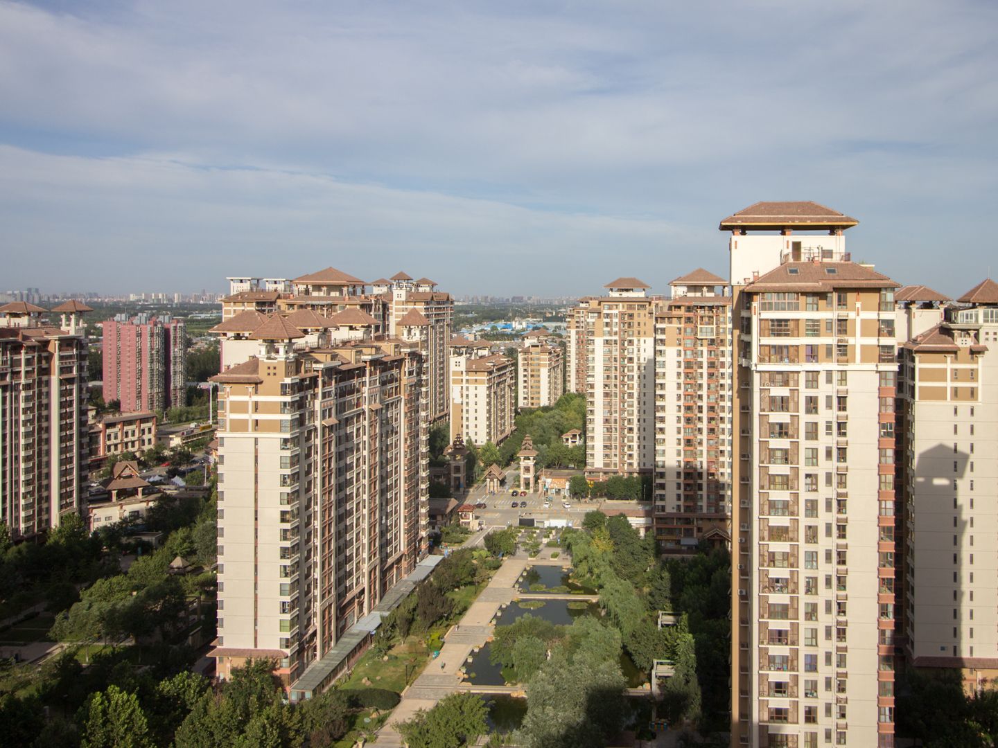 富力又一城C区 environment