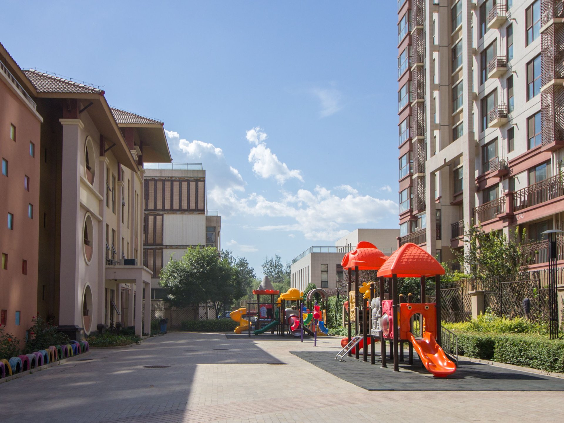 富力又一城C区 environment