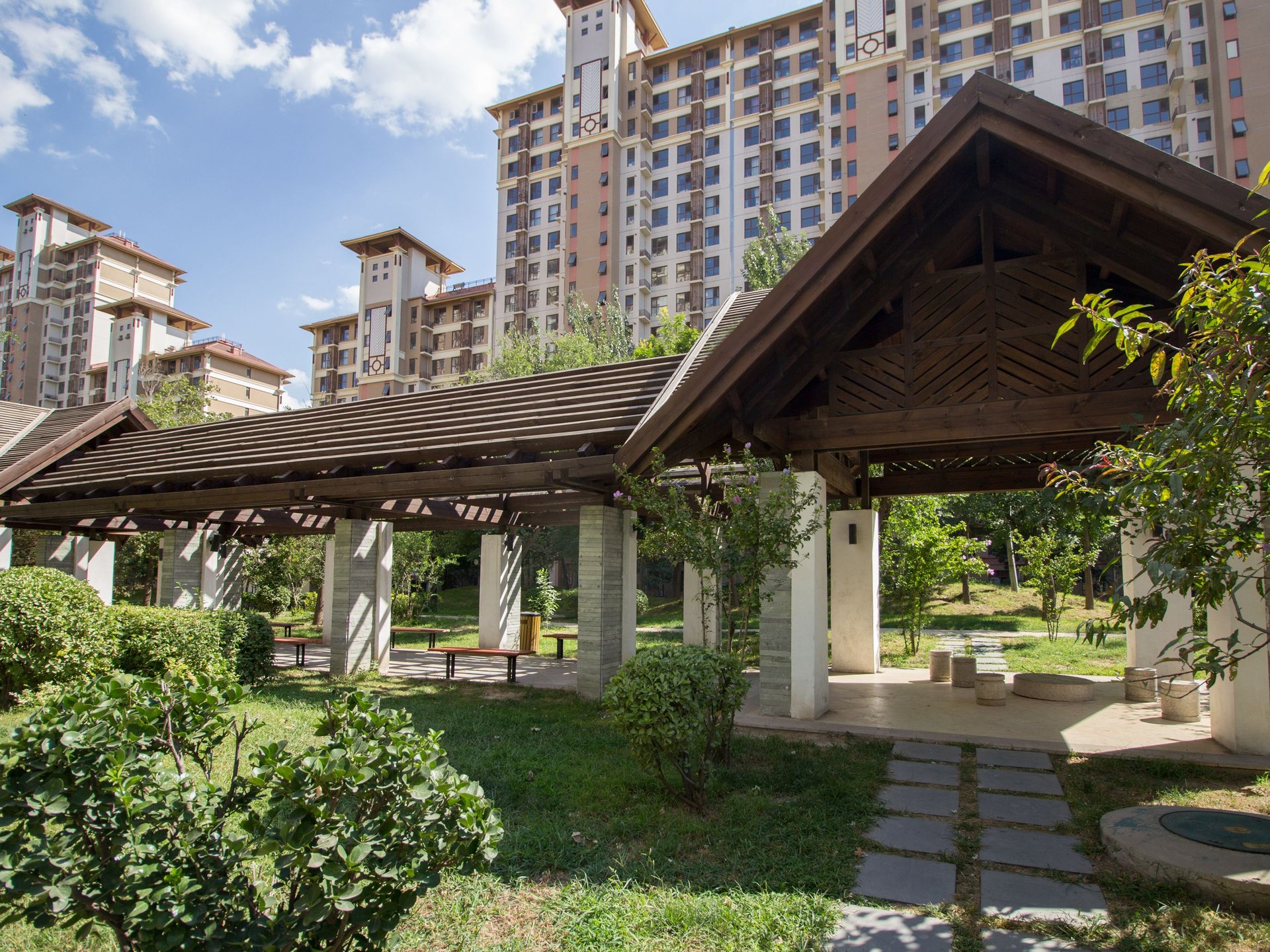 富力又一城C区 environment