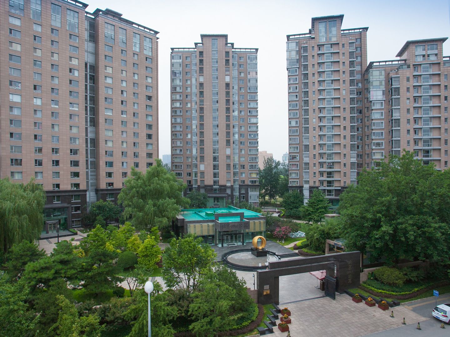 高尔夫国际公寓 environment