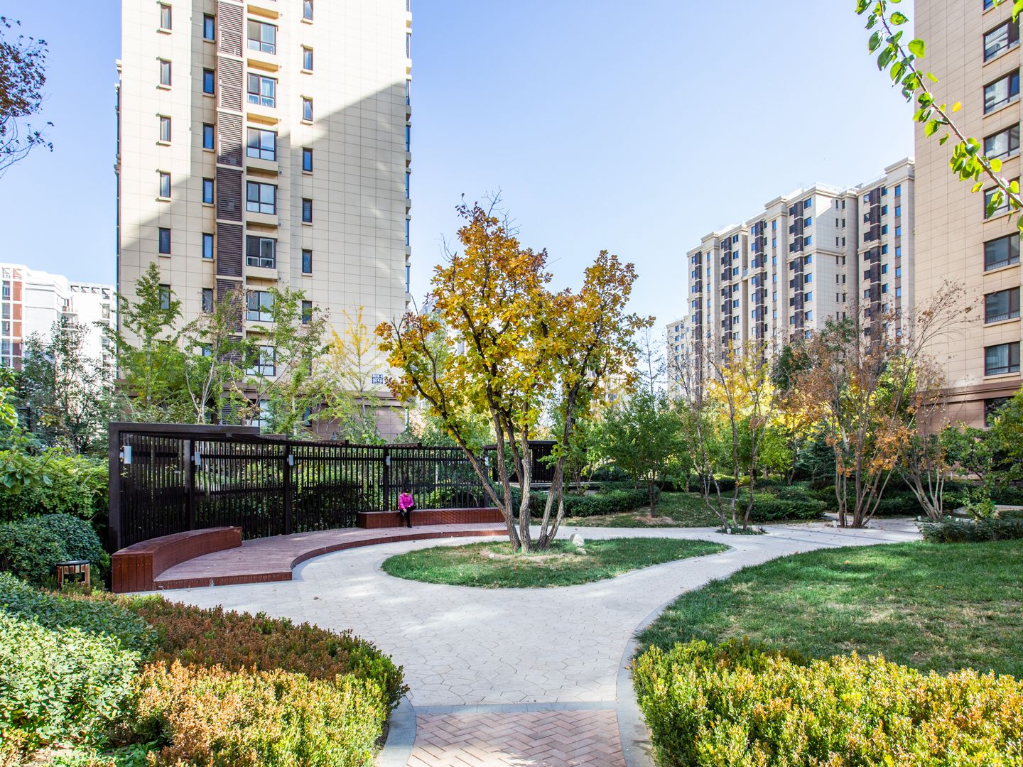 公园懿府 environment