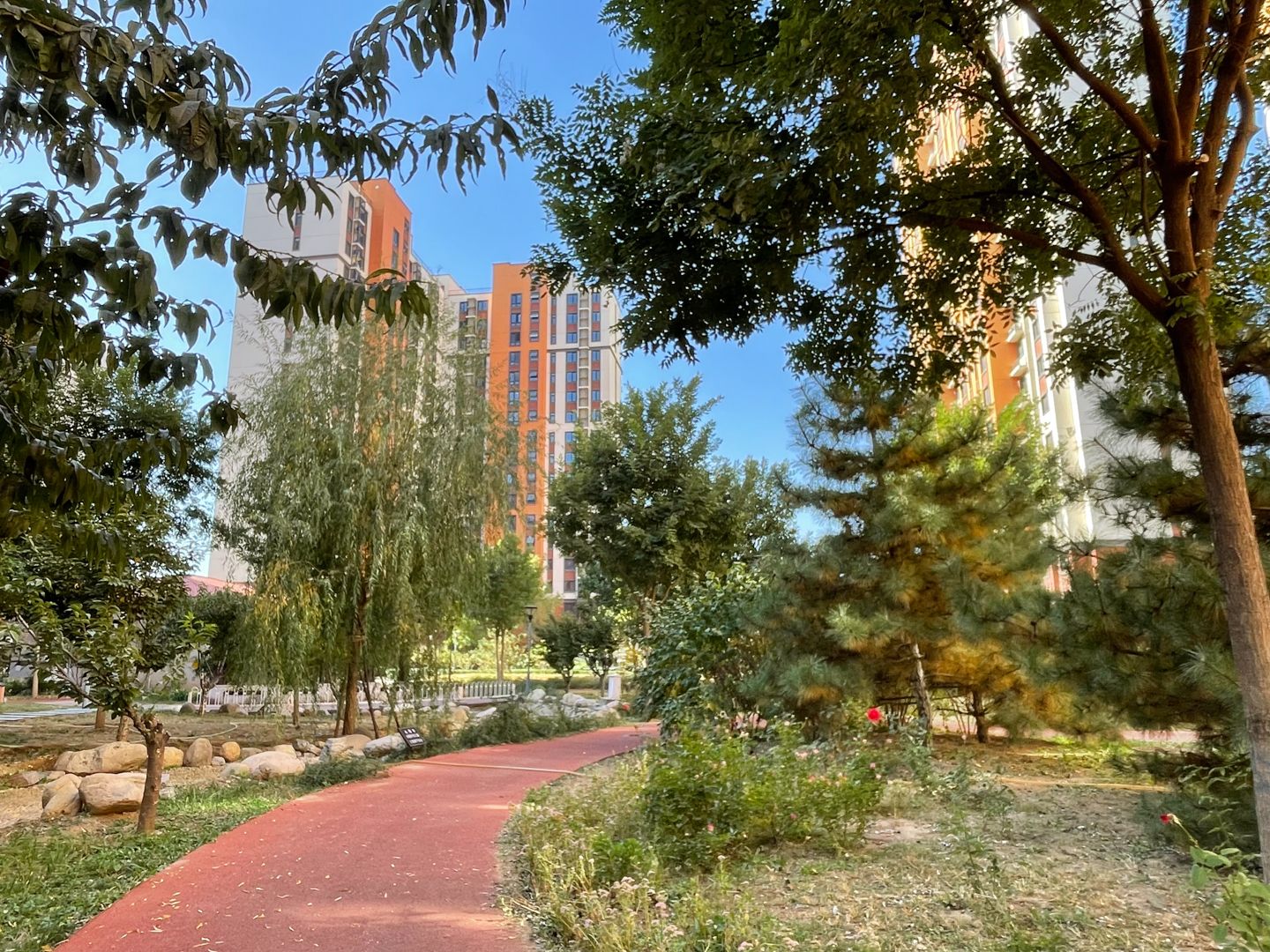 广安康润家园西区 environment