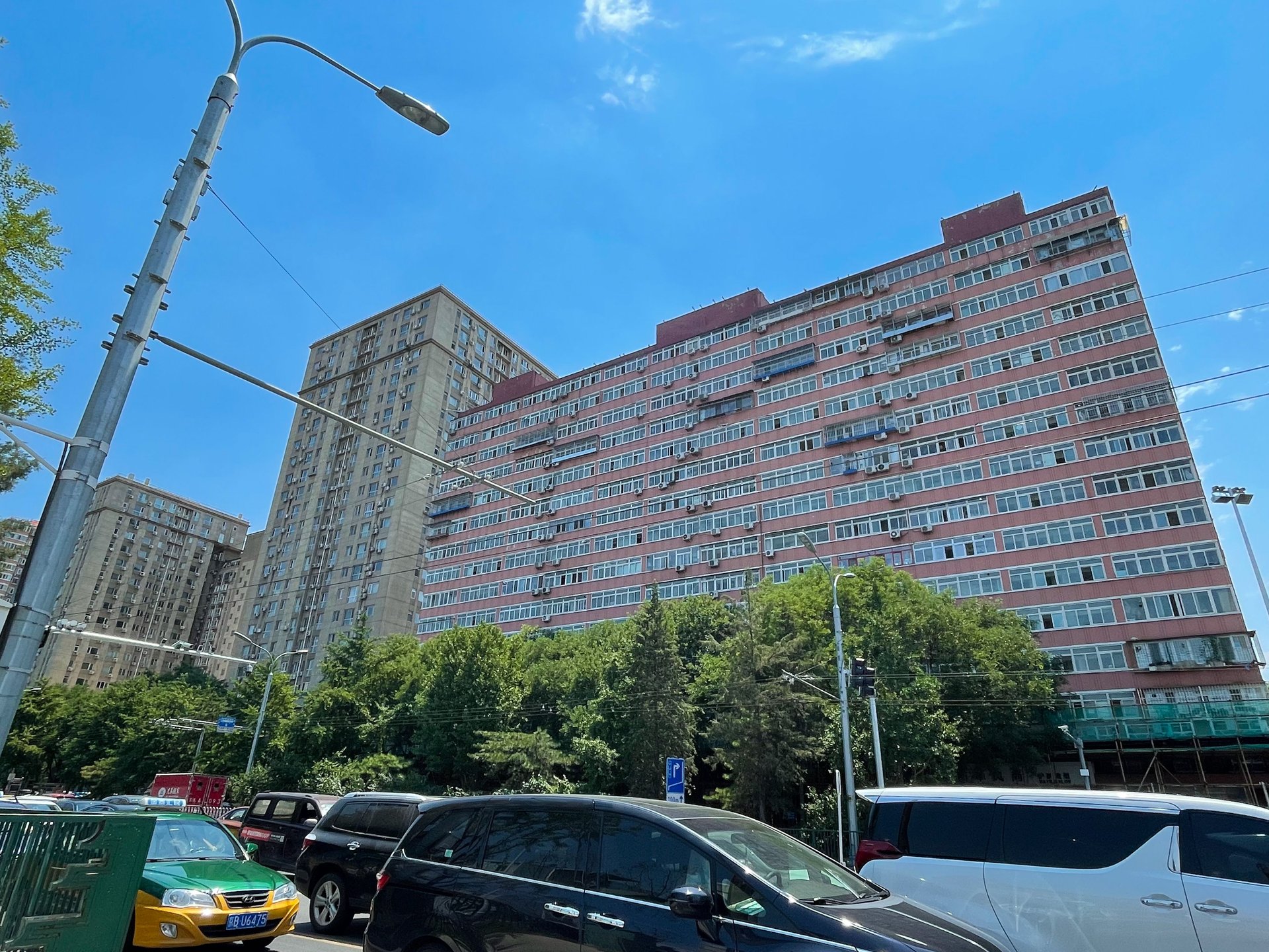 广安门内大街 environment